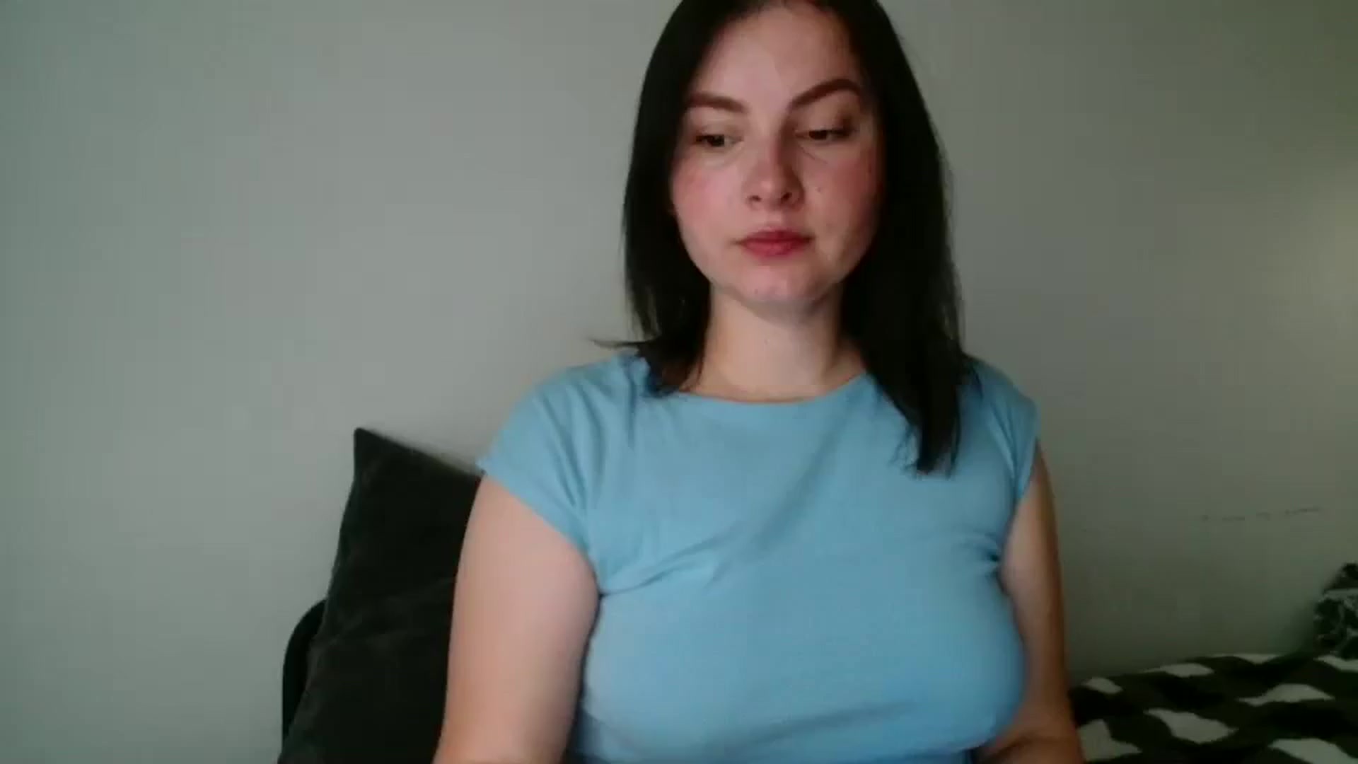 Gallery image thumbnail from MisssLove_is's myfreecams stream on, 09/25/2025, 15:33 image 1 of 20