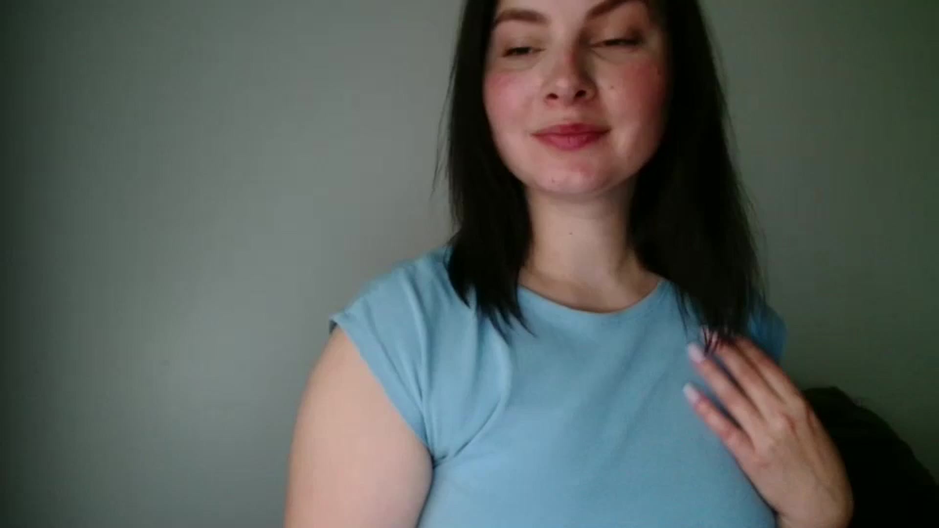 Gallery image thumbnail from MisssLove_is's myfreecams stream on, 09/25/2025, 17:30 image 14 of 20