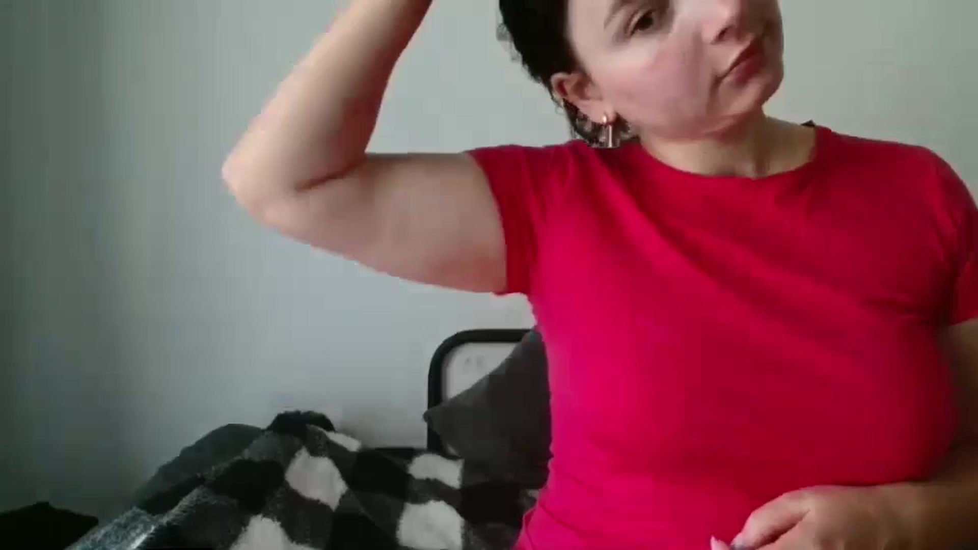 Gallery image thumbnail from MisssLove_is's myfreecams stream on, 09/29/2025, 16:36 image 11 of 20