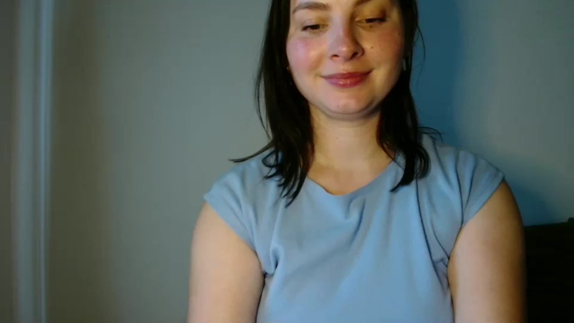 Gallery image thumbnail from MisssLove_is's myfreecams stream on, 10/06/2025, 18:14 image 15 of 20