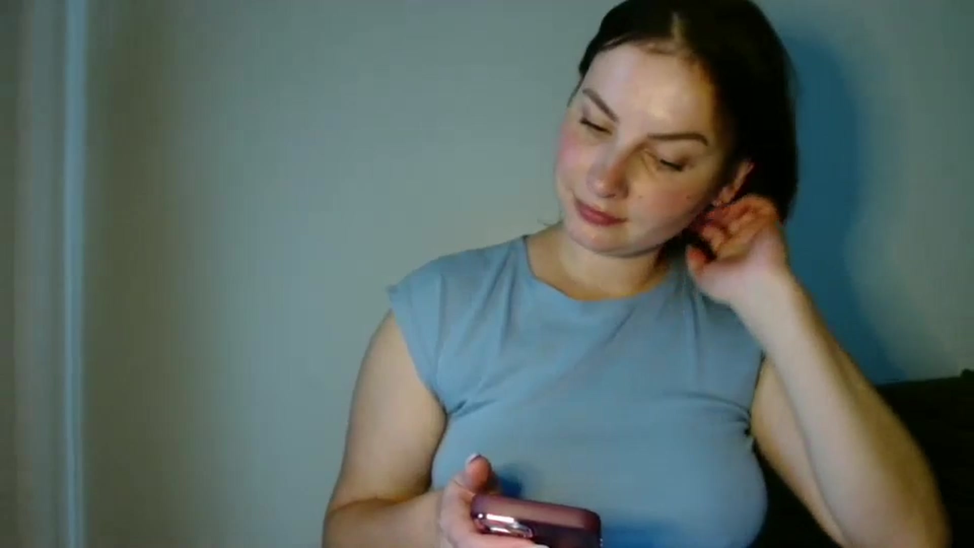 Gallery image thumbnail from MisssLove_is's myfreecams stream on, 10/06/2025, 18:14 image 20 of 20