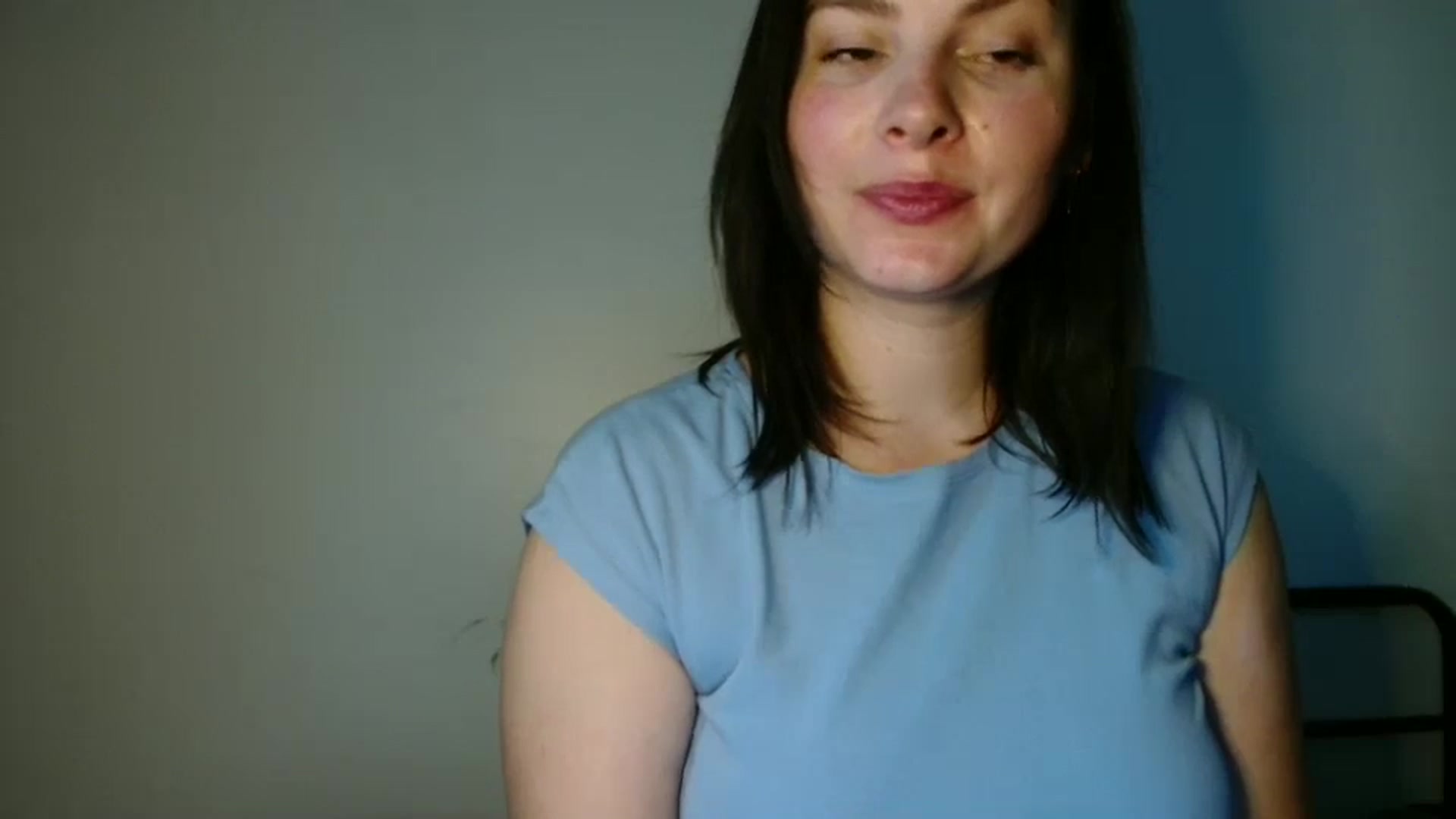 Gallery image thumbnail from MisssLove_is's myfreecams stream on, 10/06/2025, 20:11 image 12 of 20