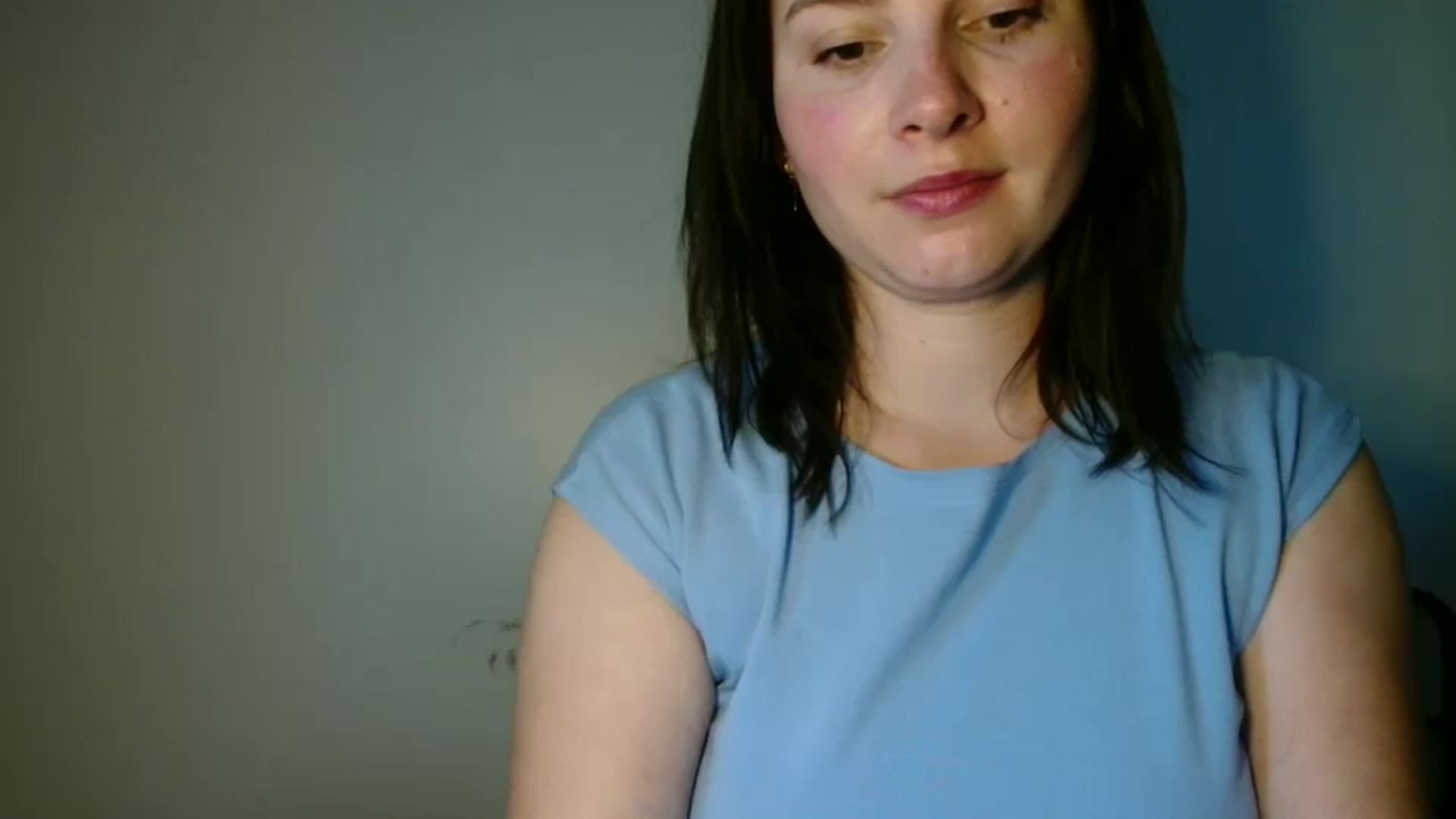 Gallery image thumbnail from MisssLove_is's myfreecams stream on, 10/06/2025, 20:11 image 17 of 20