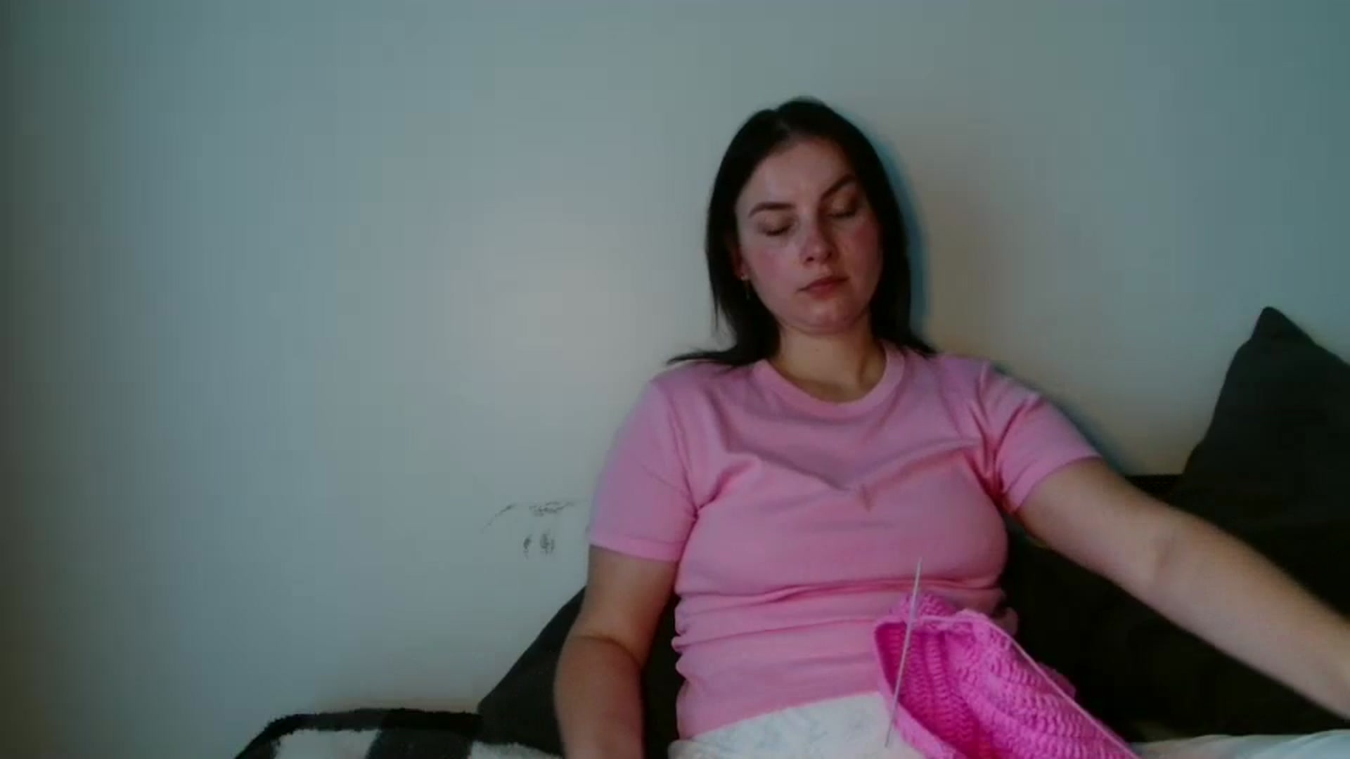 Gallery image thumbnail from MisssLove_is's myfreecams stream on, 10/08/2025, 16:36 image 10 of 20