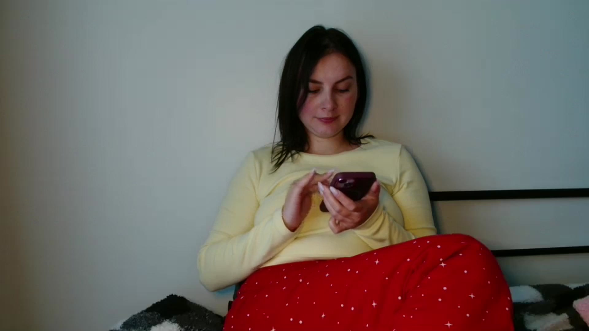 Gallery image thumbnail from MisssLove_is's myfreecams stream on, 10/10/2025, 17:11 image 10 of 20