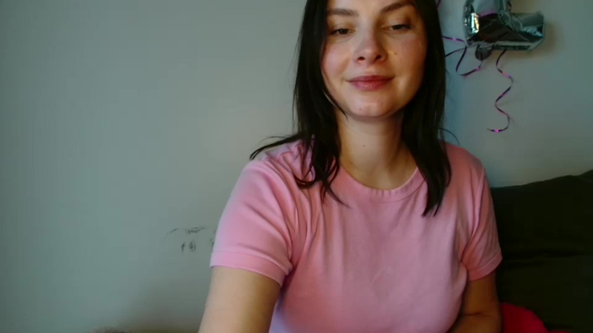 Gallery image thumbnail from MisssLove_is's myfreecams stream on, 10/27/2025, 18:21 image 1 of 20