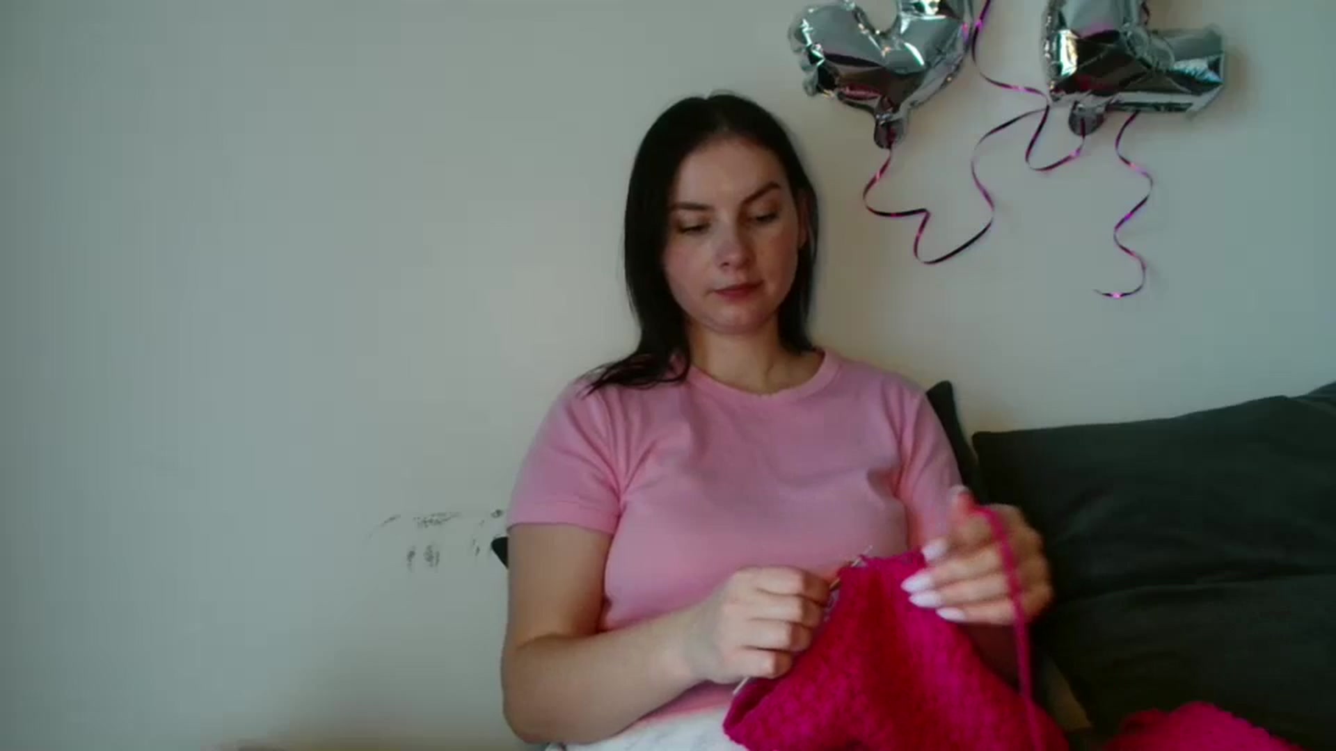 Gallery image thumbnail from MisssLove_is's myfreecams stream on, 10/27/2025, 18:21 image 18 of 20