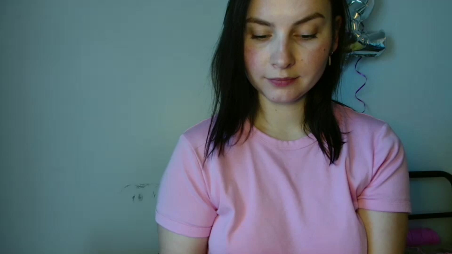 Gallery image thumbnail from MisssLove_is's myfreecams stream on, 10/28/2025, 18:02 image 20 of 20