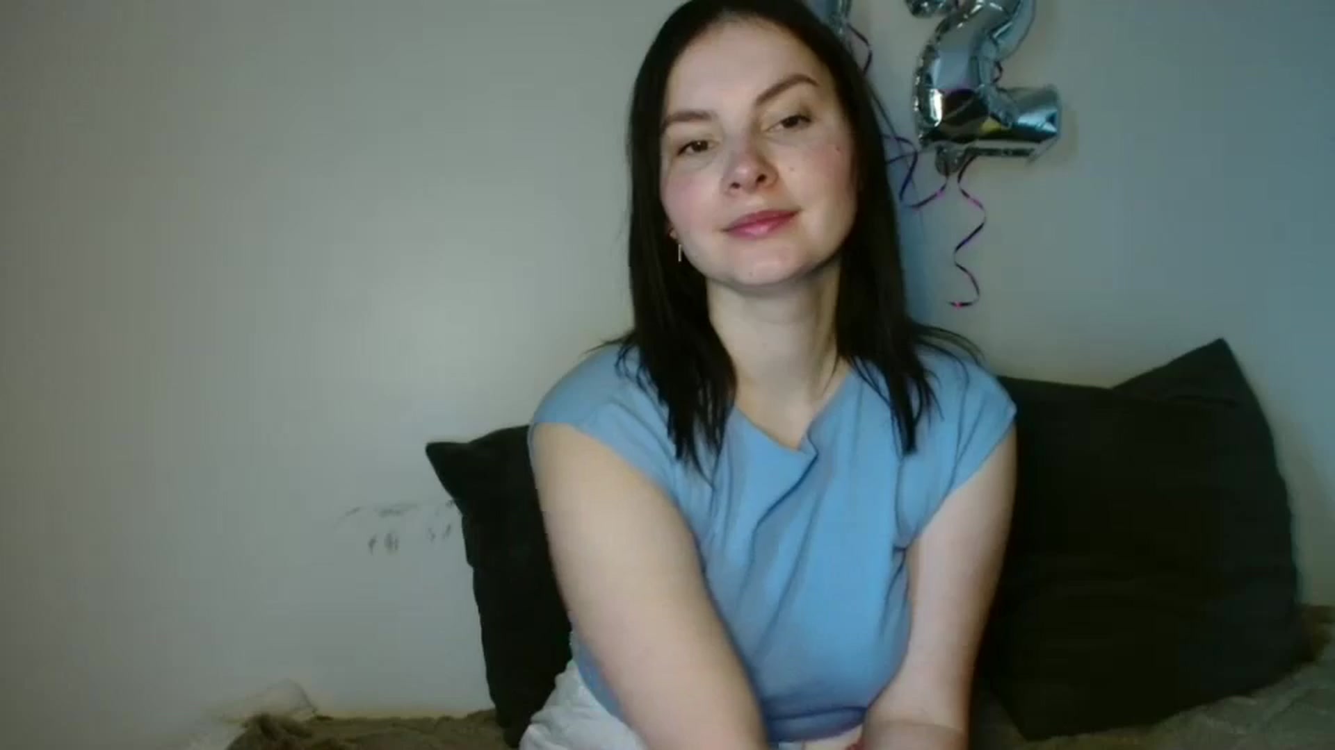 Gallery image thumbnail from MisssLove_is's myfreecams stream on, 10/29/2025, 13:34 image 17 of 20