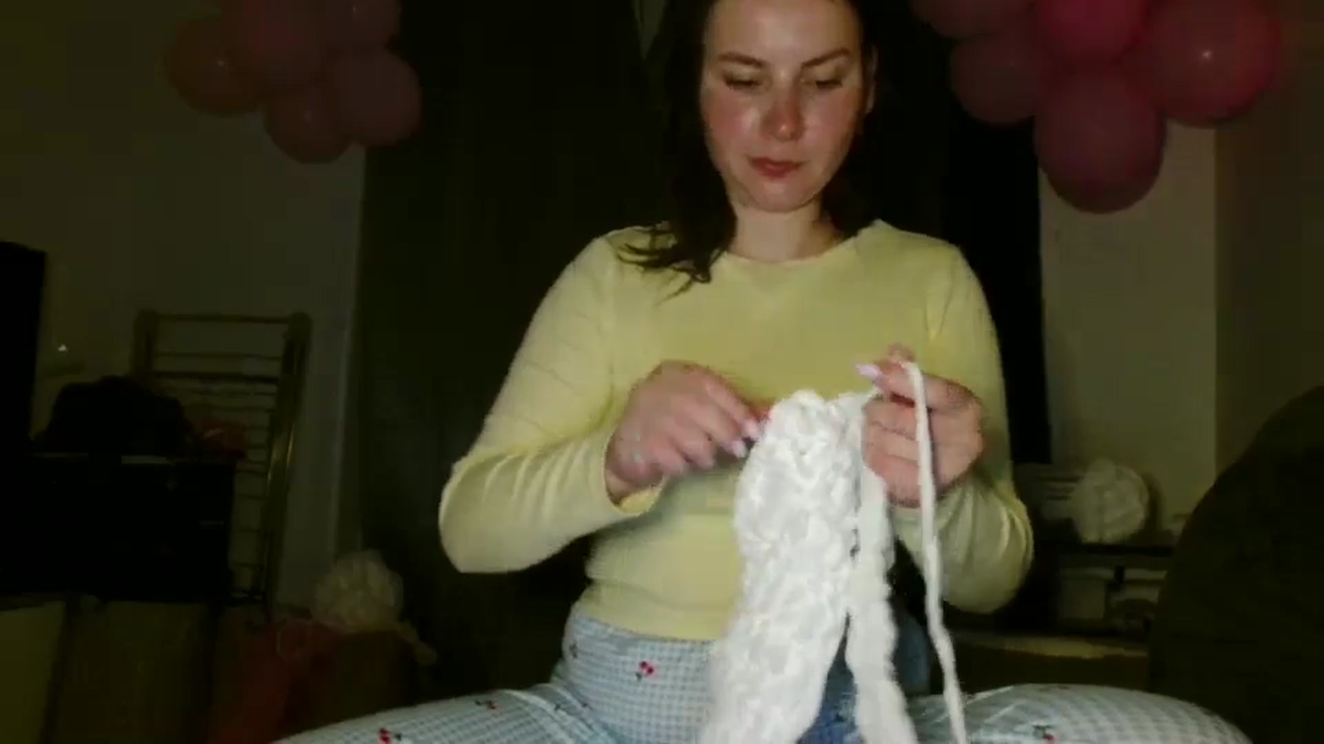 Gallery image thumbnail from MisssLove_is's myfreecams stream on, 11/03/2025, 08:09 image 12 of 20