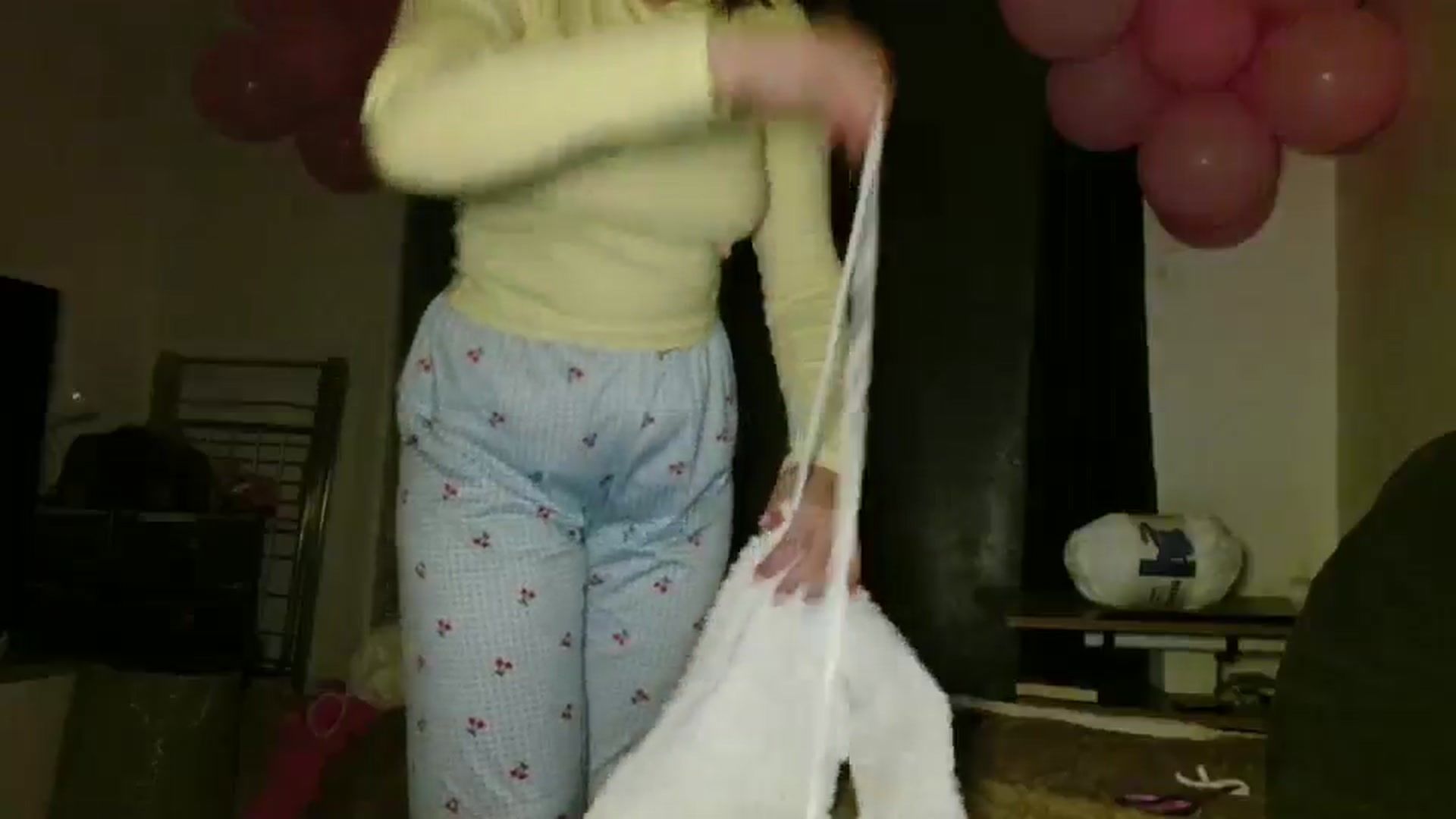 Gallery image thumbnail from MisssLove_is's myfreecams stream on, 11/03/2025, 08:09 image 6 of 20