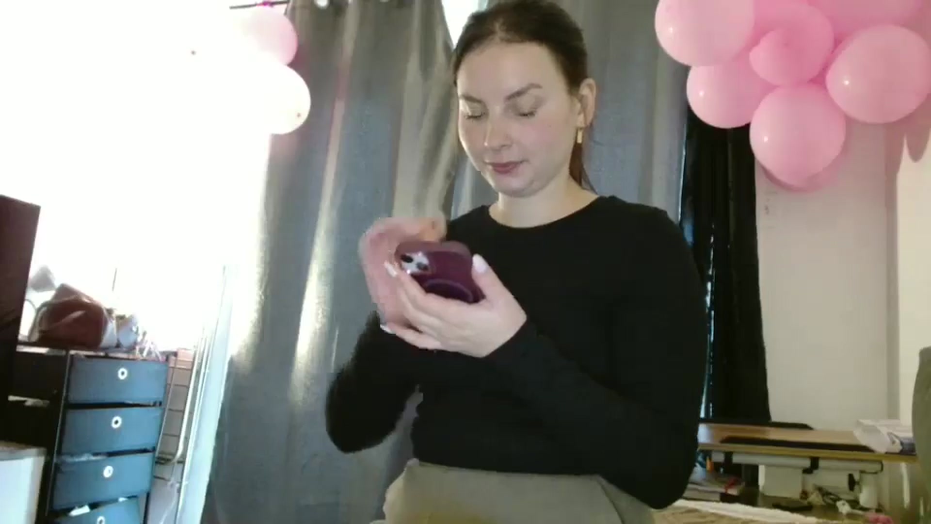 Gallery image thumbnail from MisssLove_is's myfreecams stream on, 11/03/2025, 18:02 image 4 of 20