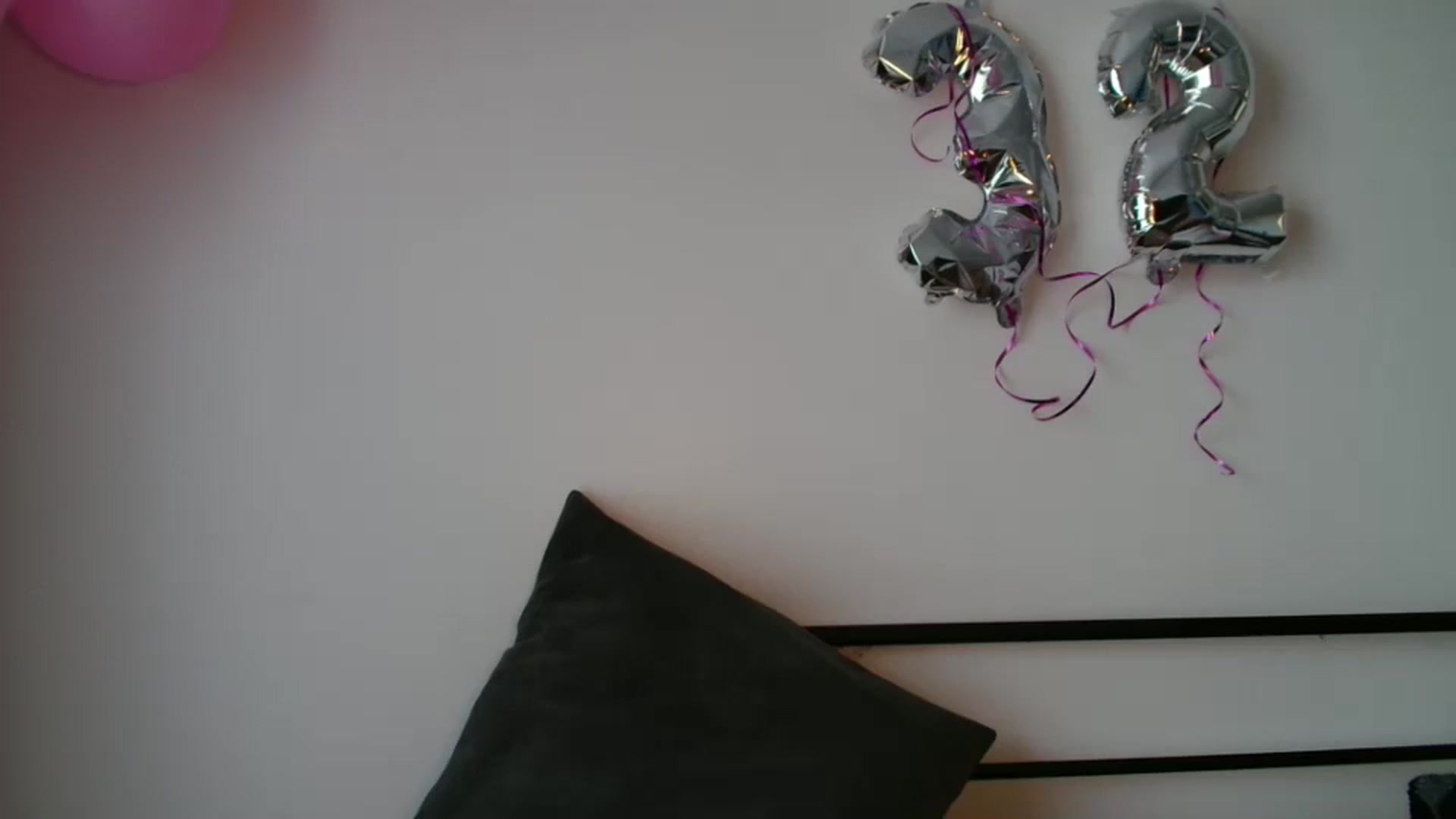 Gallery image thumbnail from MisssLove_is's myfreecams stream on, 11/15/2025, 15:16 image 13 of 20