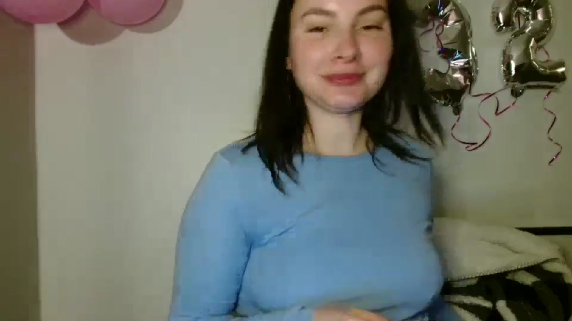 Gallery image thumbnail from MisssLove_is's myfreecams stream on, 11/16/2025, 23:07 image 4 of 20