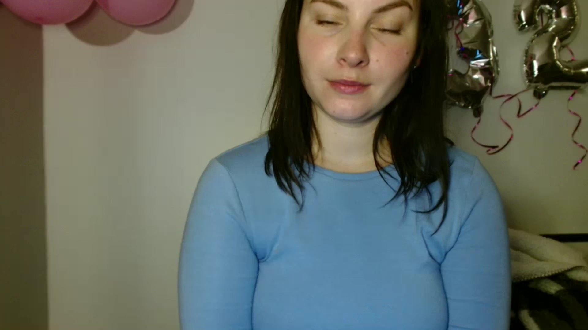 Gallery image thumbnail from MisssLove_is's myfreecams stream on, 11/16/2025, 23:07 image 10 of 20