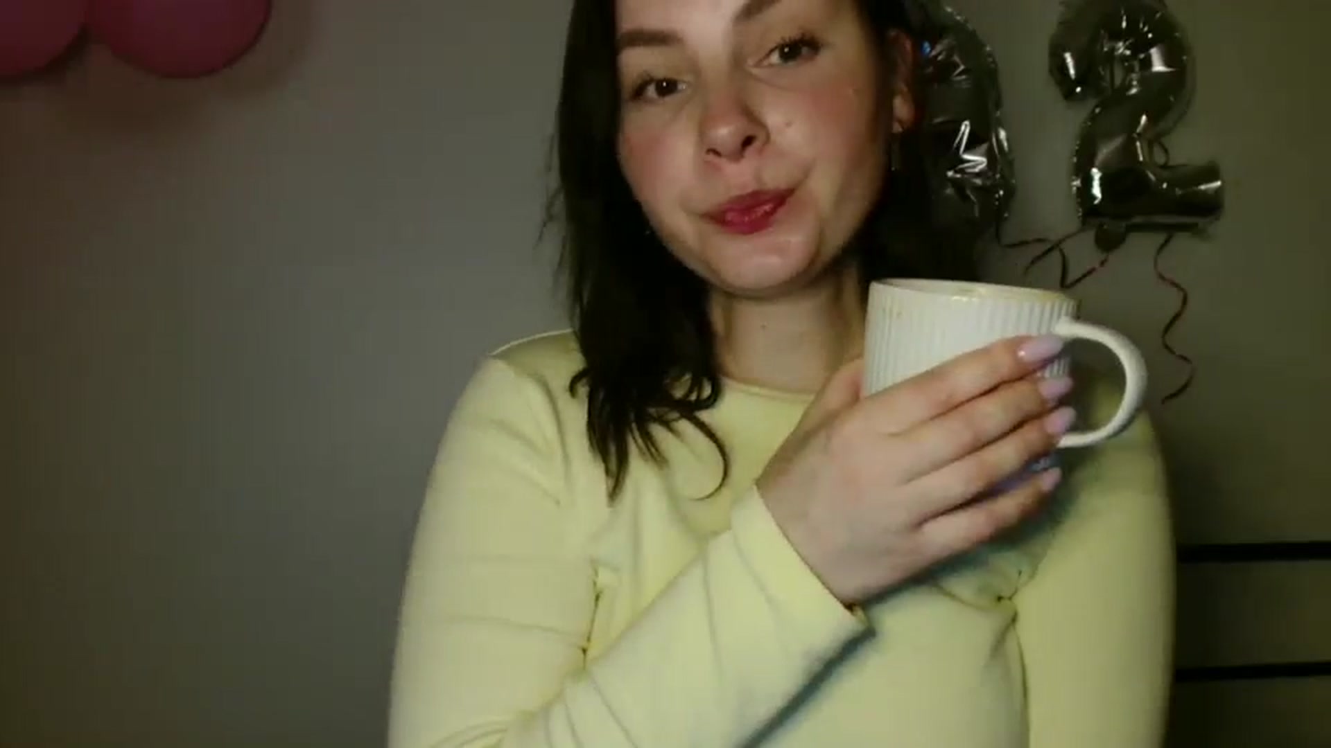 Gallery image thumbnail from MisssLove_is's myfreecams stream on, 11/19/2025, 02:32 image 14 of 20