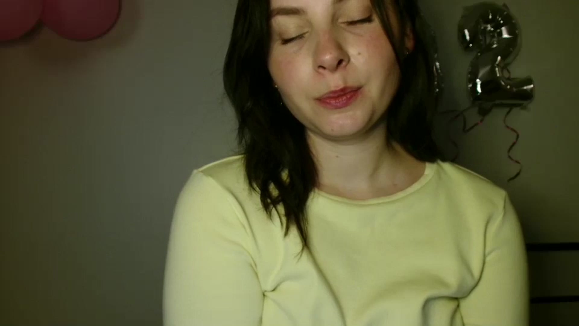 Gallery image thumbnail from MisssLove_is's myfreecams stream on, 11/19/2025, 02:32 image 9 of 20