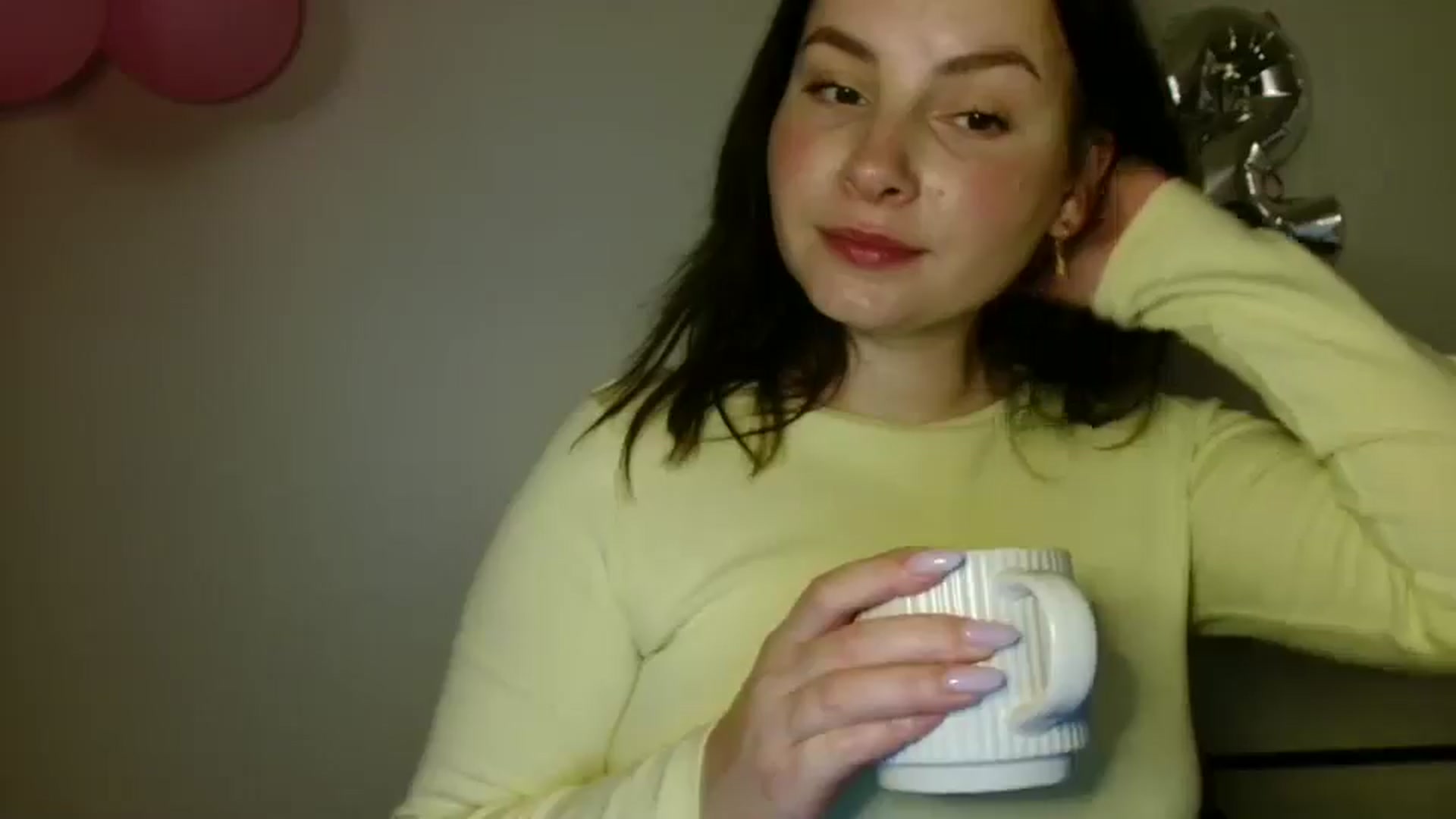 Gallery image thumbnail from MisssLove_is's myfreecams stream on, 11/19/2025, 02:32 image 3 of 20
