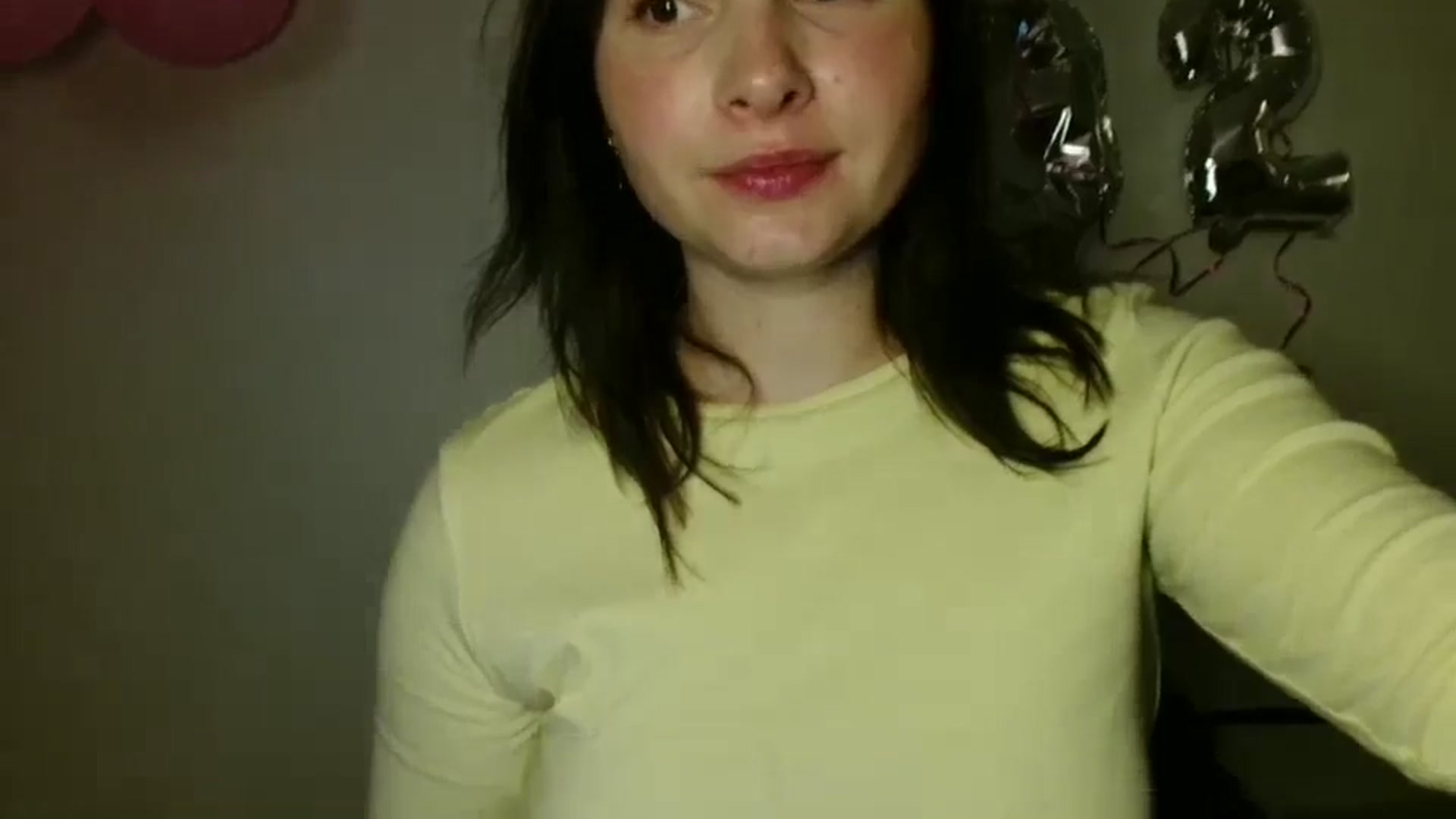 Gallery image thumbnail from MisssLove_is's myfreecams stream on, 11/19/2025, 02:32 image 12 of 20