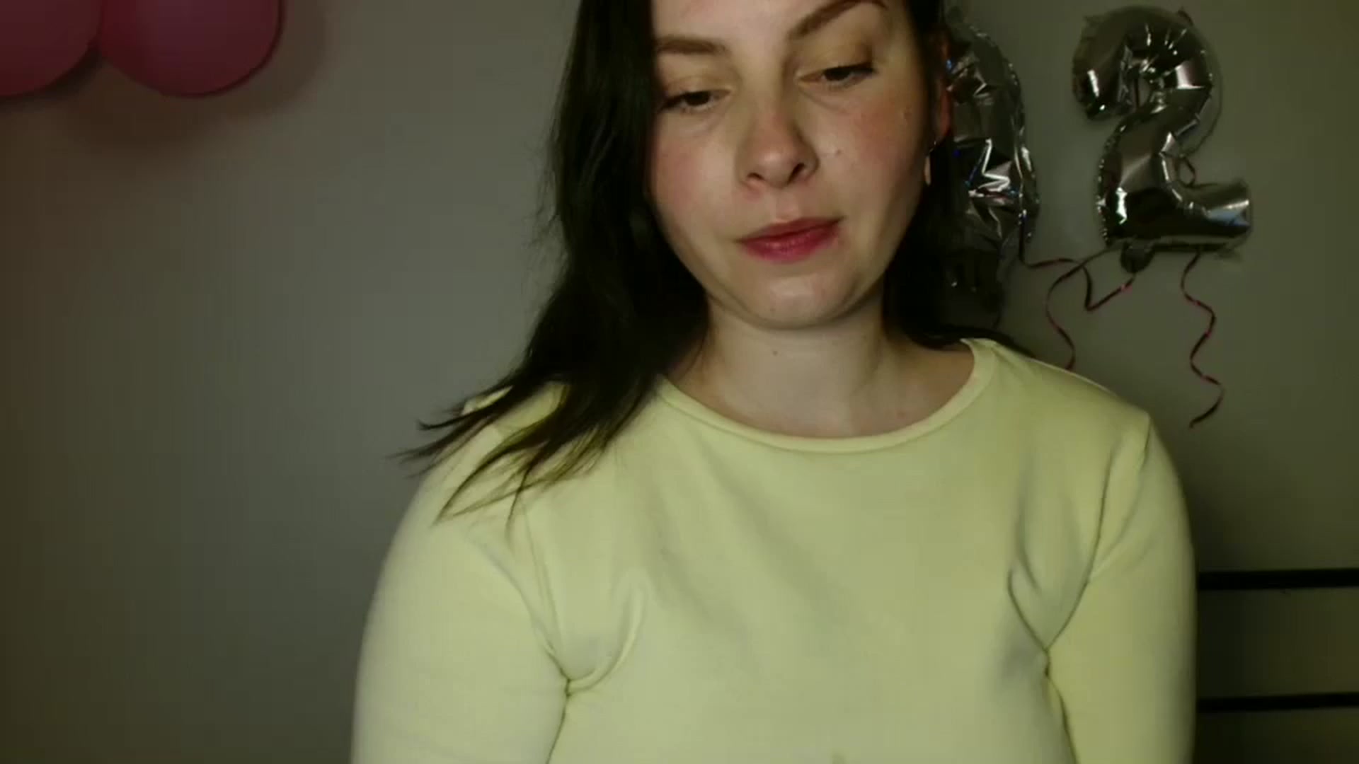 Gallery image thumbnail from MisssLove_is's myfreecams stream on, 11/19/2025, 02:32 image 1 of 20