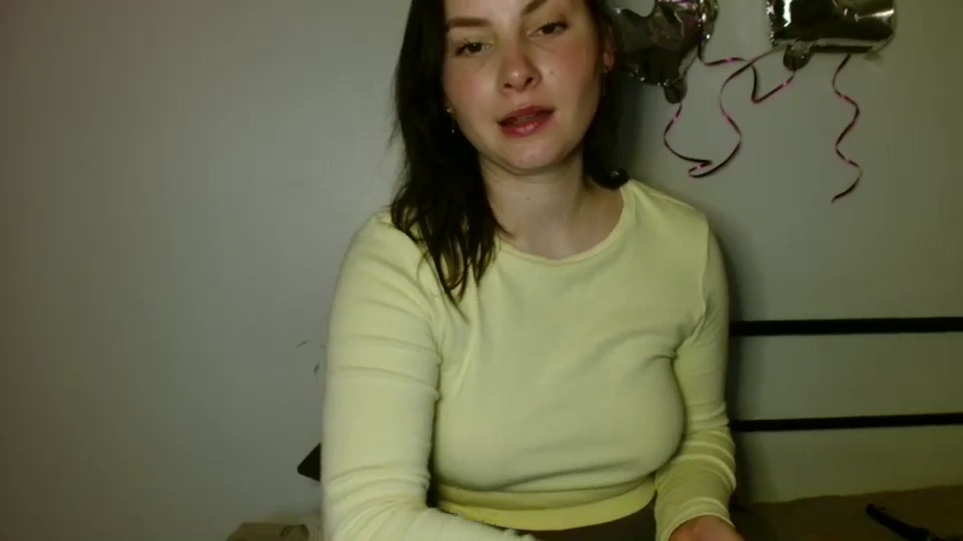 Gallery image thumbnail from MisssLove_is's myfreecams stream on, 11/19/2025, 02:32 image 18 of 20