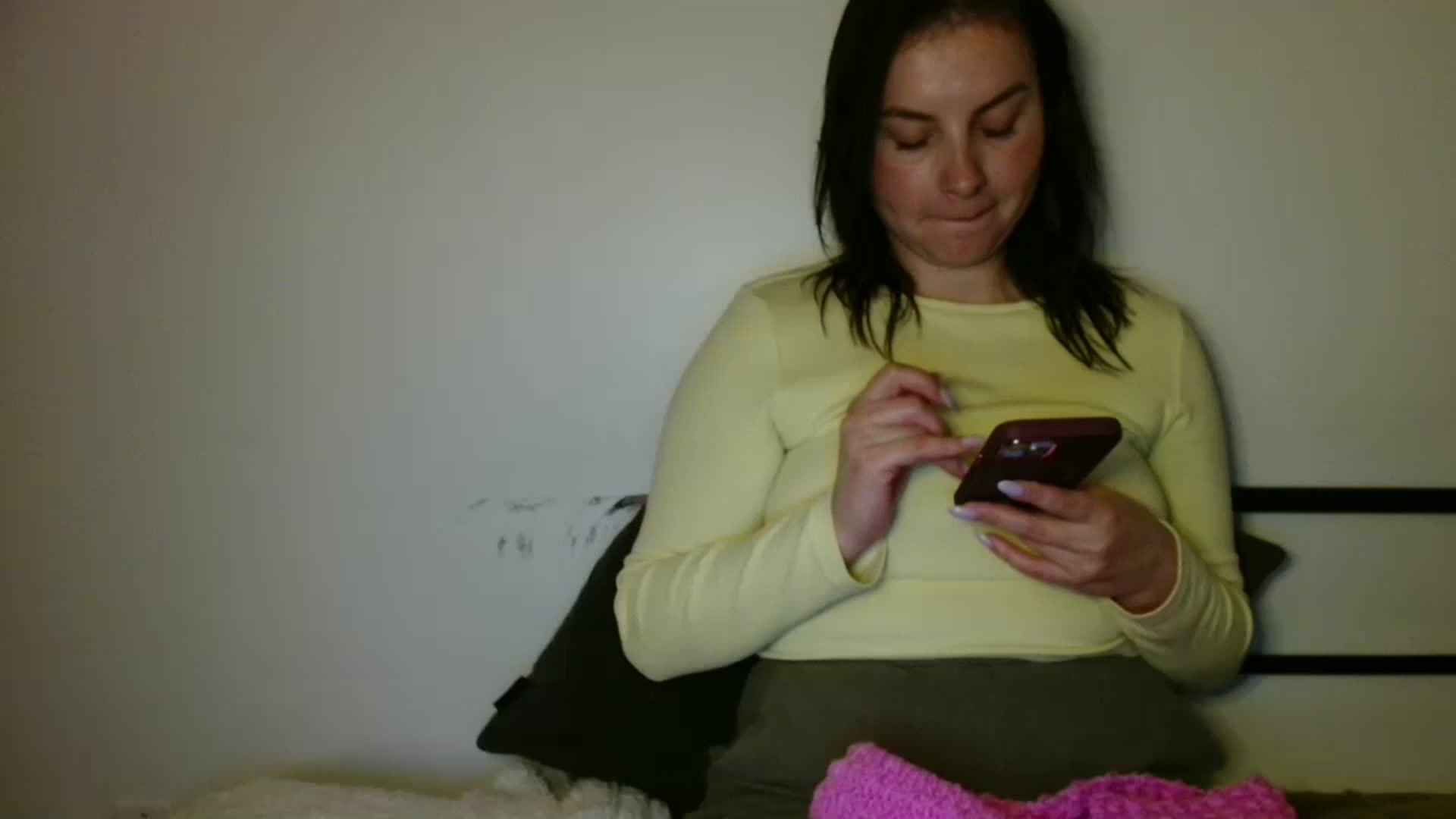 Gallery image thumbnail from MisssLove_is's myfreecams stream on, 11/24/2025, 01:23 image 1 of 20