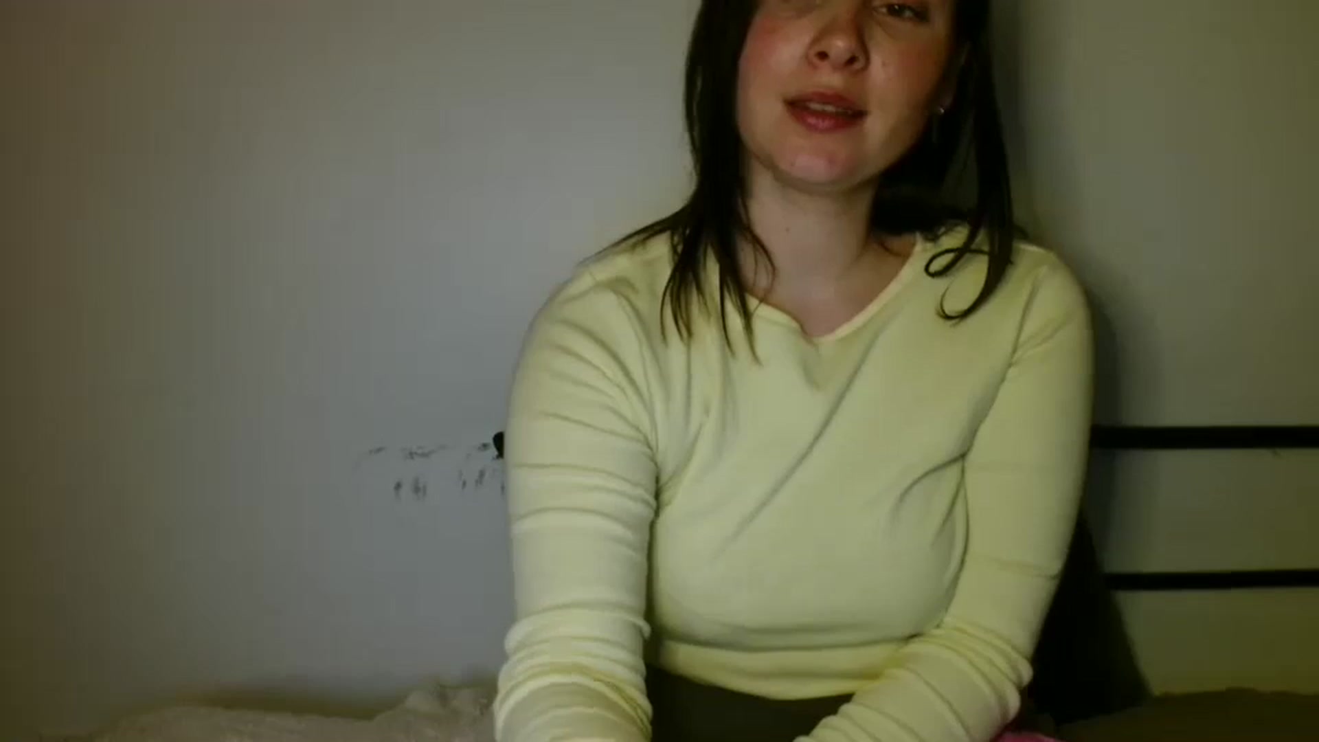 Gallery image thumbnail from MisssLove_is's myfreecams stream on, 11/24/2025, 01:23 image 20 of 20