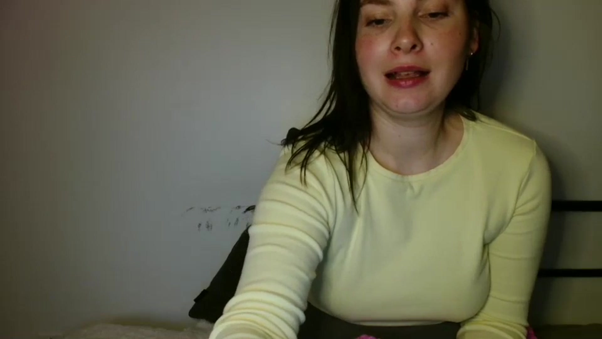 Gallery image thumbnail from MisssLove_is's myfreecams stream on, 11/24/2025, 01:23 image 4 of 20