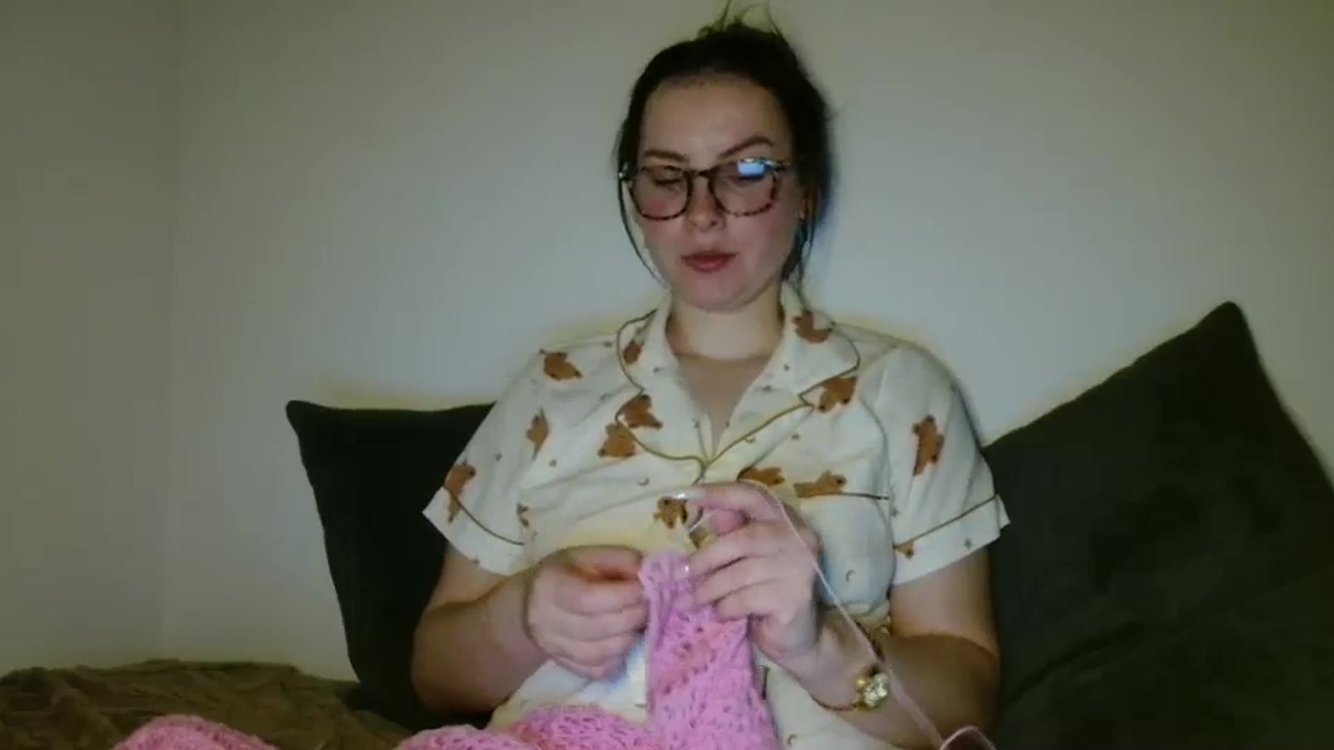Gallery image thumbnail from MisssLove_is's myfreecams stream on, 12/16/2025, 10:31 image 16 of 20