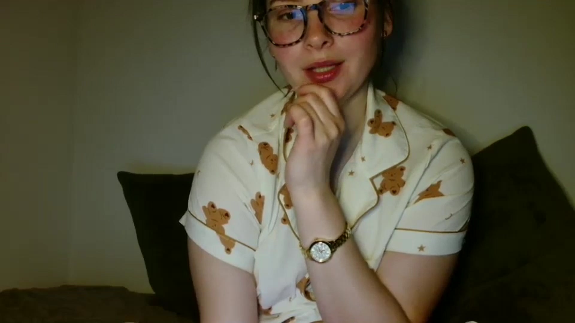 Gallery image thumbnail from MisssLove_is's myfreecams stream on, 12/16/2025, 10:31 image 15 of 20