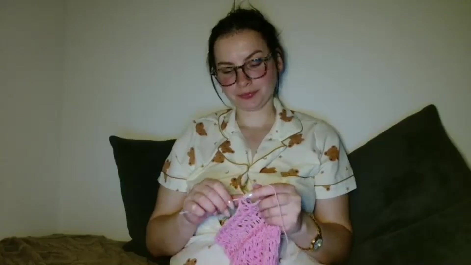 Gallery image thumbnail from MisssLove_is's myfreecams stream on, 12/16/2025, 10:31 image 14 of 20