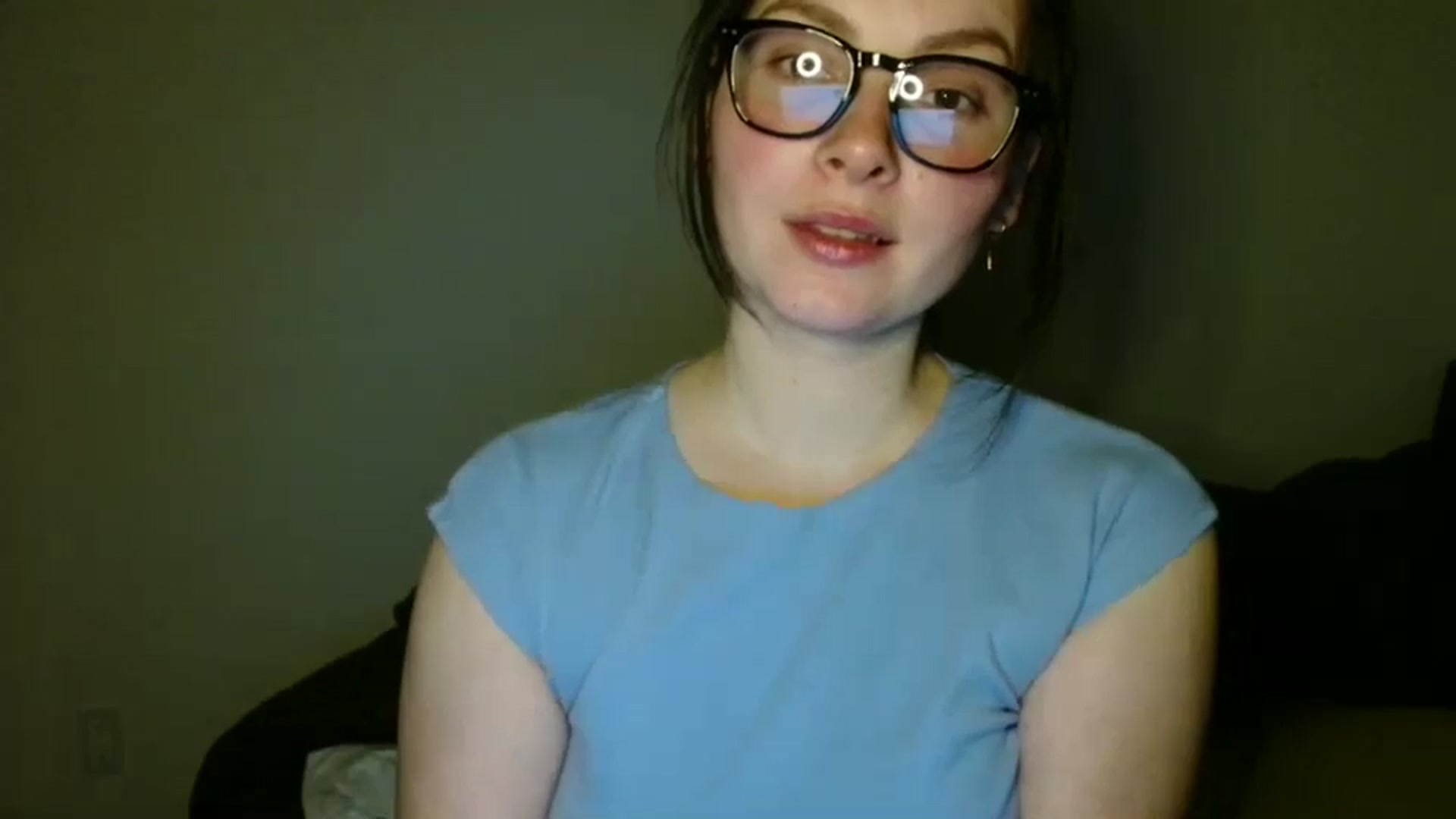 Gallery image thumbnail from MisssLove_is's myfreecams stream on, 12/22/2025, 23:32 image 10 of 20