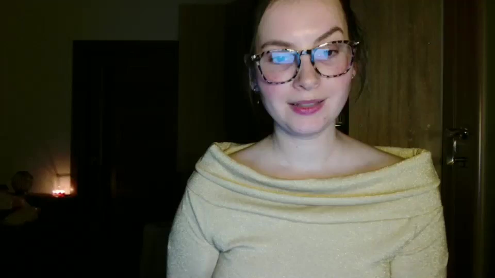 Gallery image thumbnail from MisssLove_is's myfreecams stream on, 02/04/2026, 18:48 image 1 of 20