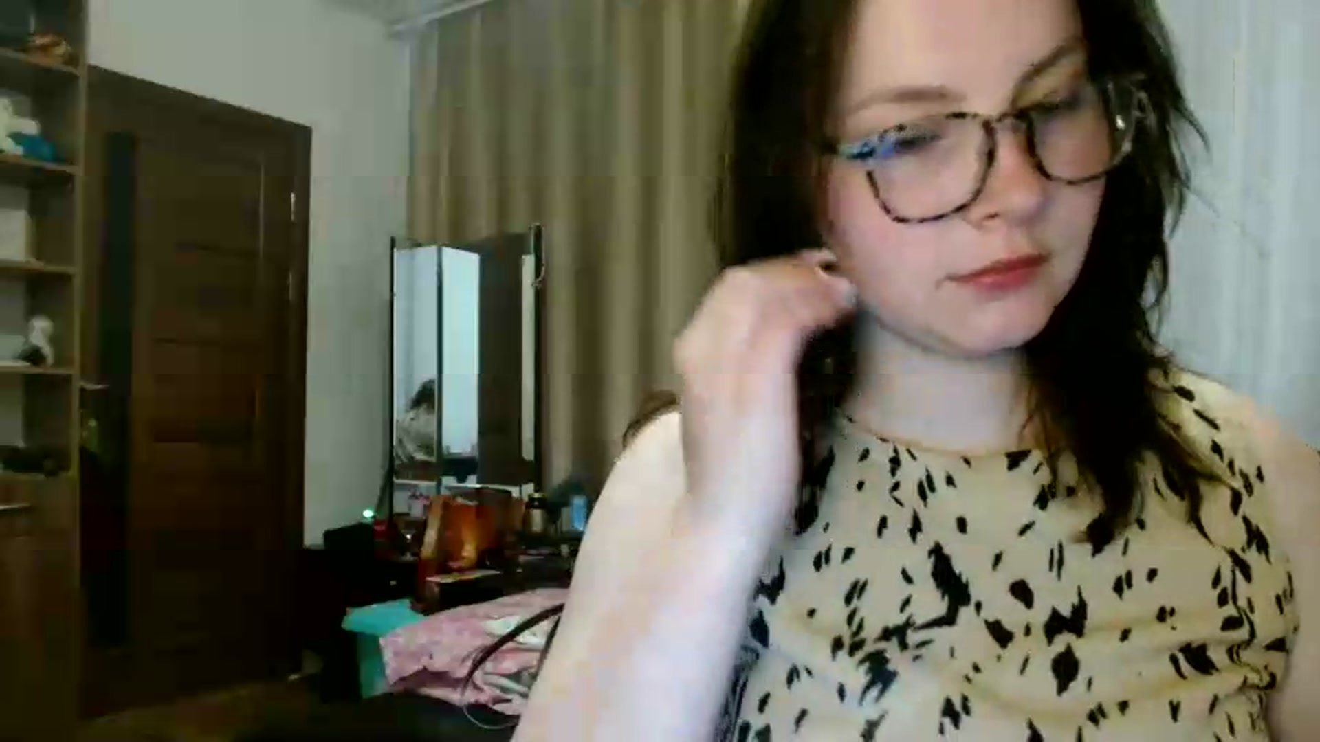 Gallery image thumbnail from MisssLove_is's myfreecams stream on, 05/31/2026, 19:35 image 13 of 20
