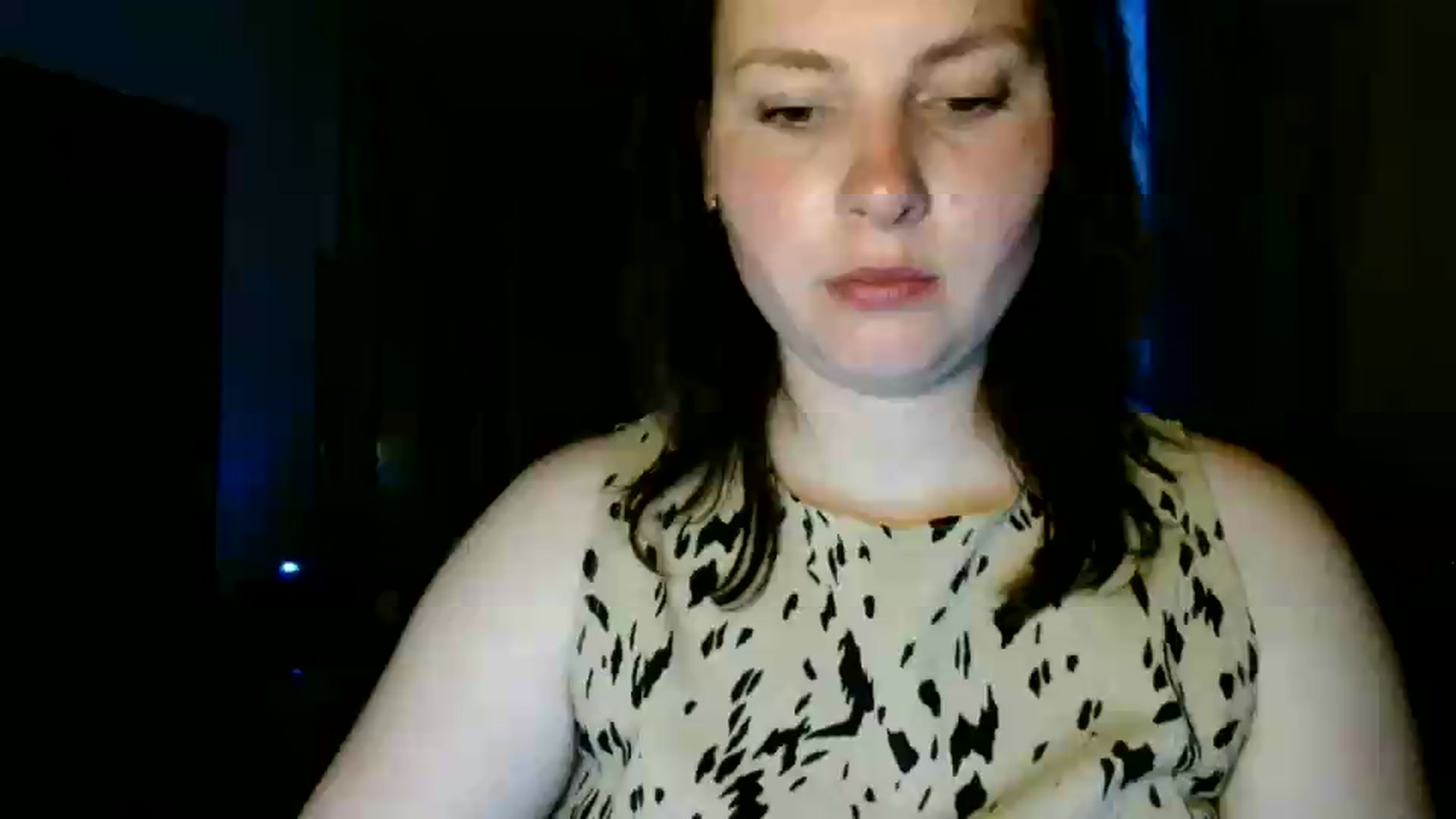 Gallery image thumbnail from MisssLove_is's myfreecams stream on, 05/31/2026, 19:35 image 1 of 20