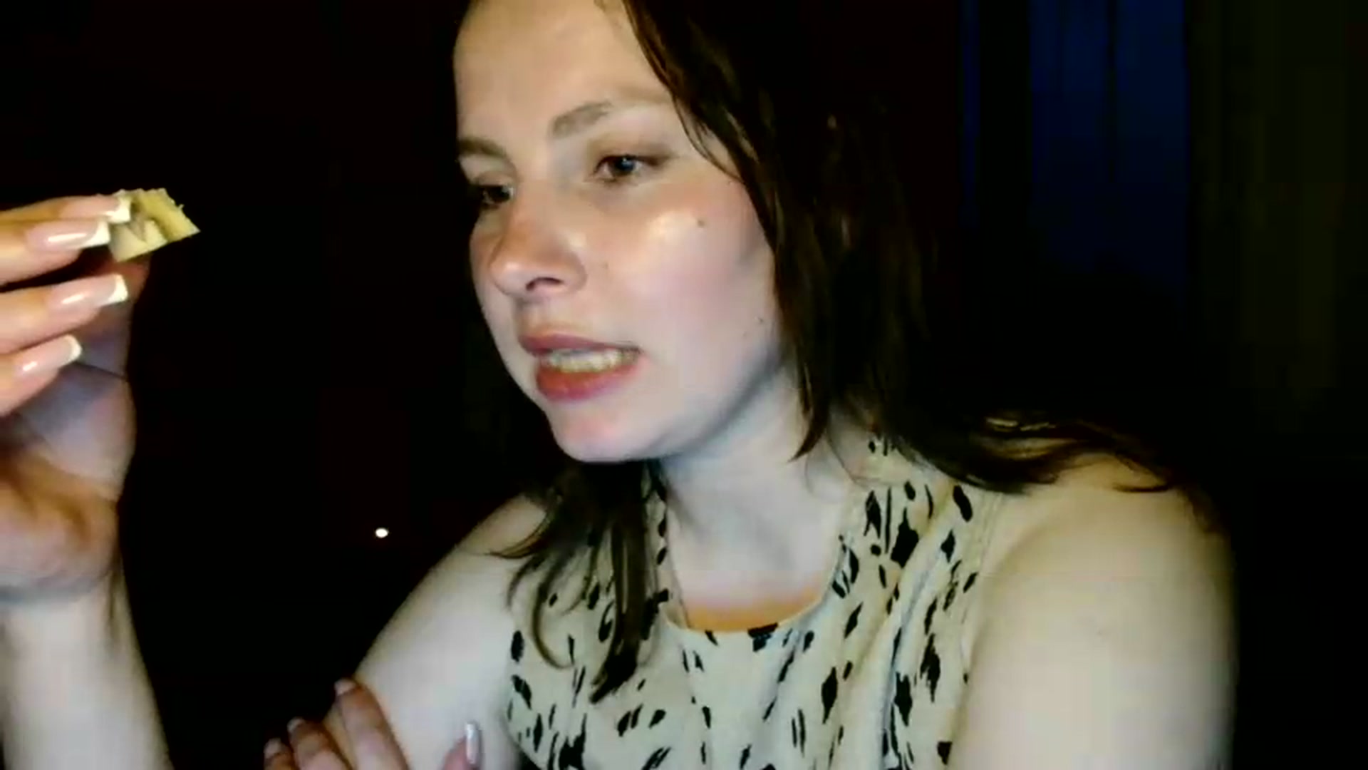 Gallery image thumbnail from MisssLove_is's myfreecams stream on, 05/31/2026, 19:35 image 8 of 20