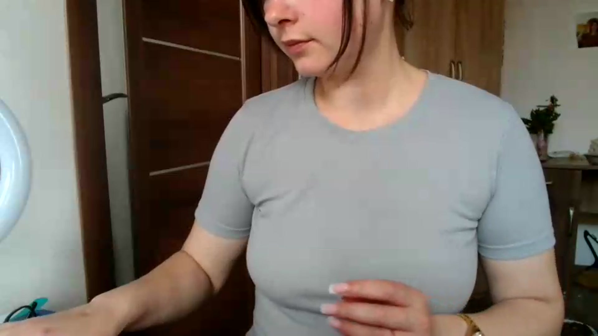 Gallery image thumbnail from MisssLove_is's myfreecams stream on, 06/08/2026, 10:34 image 16 of 20