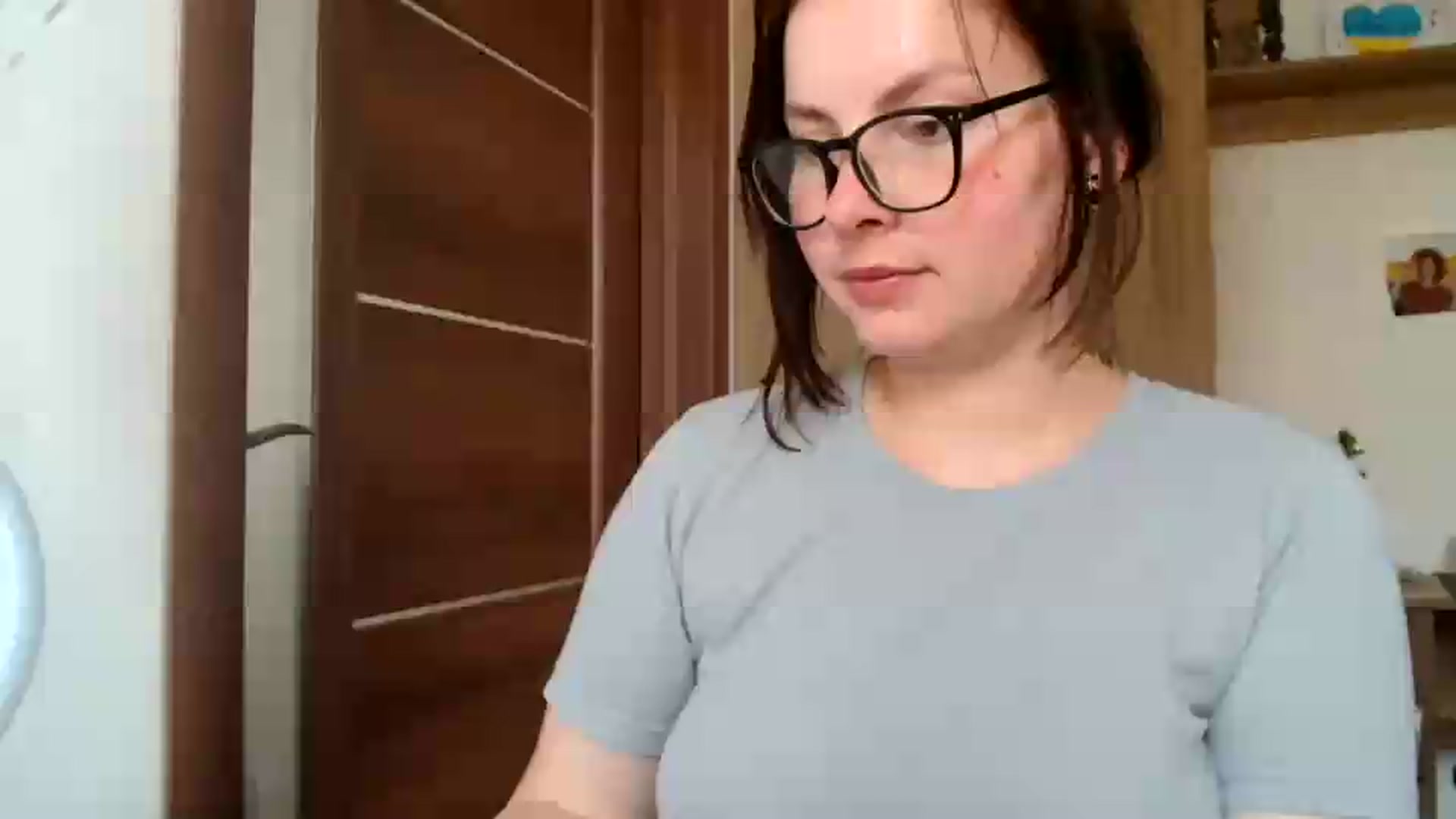 Gallery image thumbnail from MisssLove_is's myfreecams stream on, 06/08/2026, 10:34 image 1 of 20