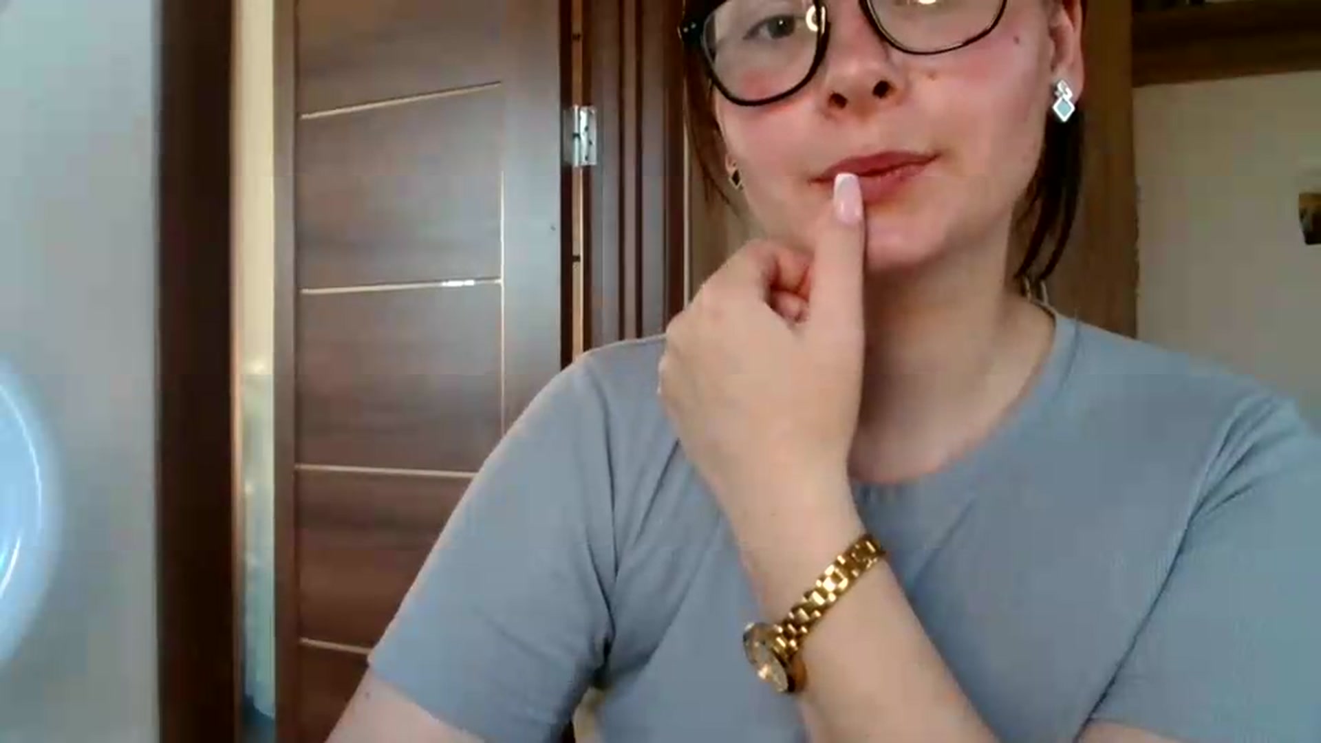 Gallery image thumbnail from MisssLove_is's myfreecams stream on, 06/08/2026, 17:40 image 6 of 20