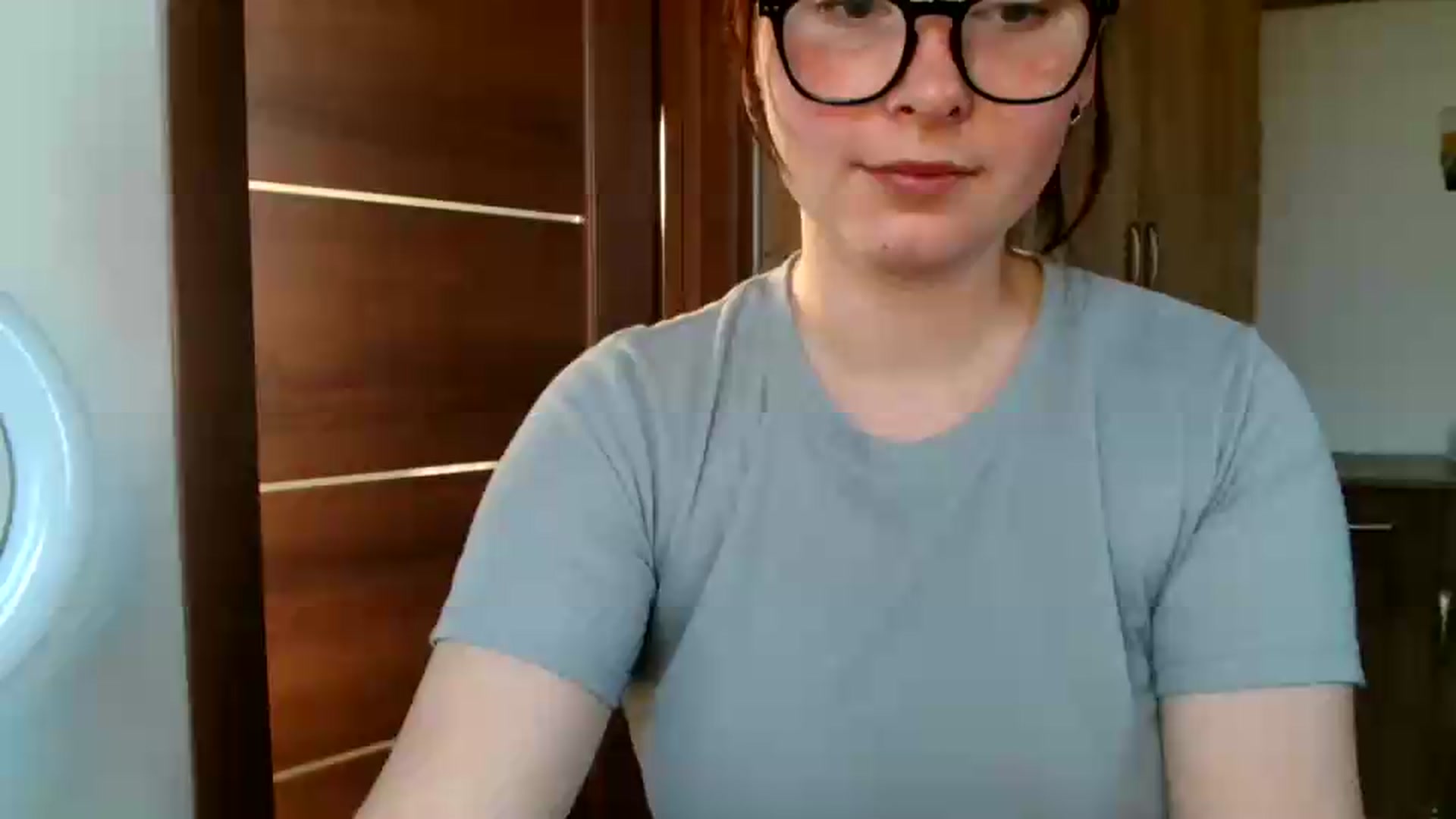 Gallery image thumbnail from MisssLove_is's myfreecams stream on, 06/08/2026, 17:40 image 14 of 20