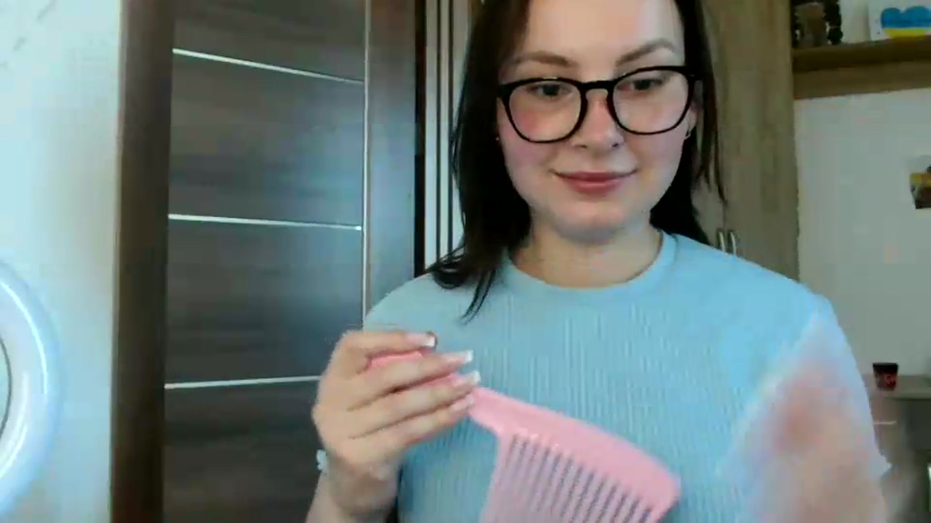 Gallery image thumbnail from MisssLove_is's myfreecams stream on, 06/10/2026, 13:00 image 5 of 20