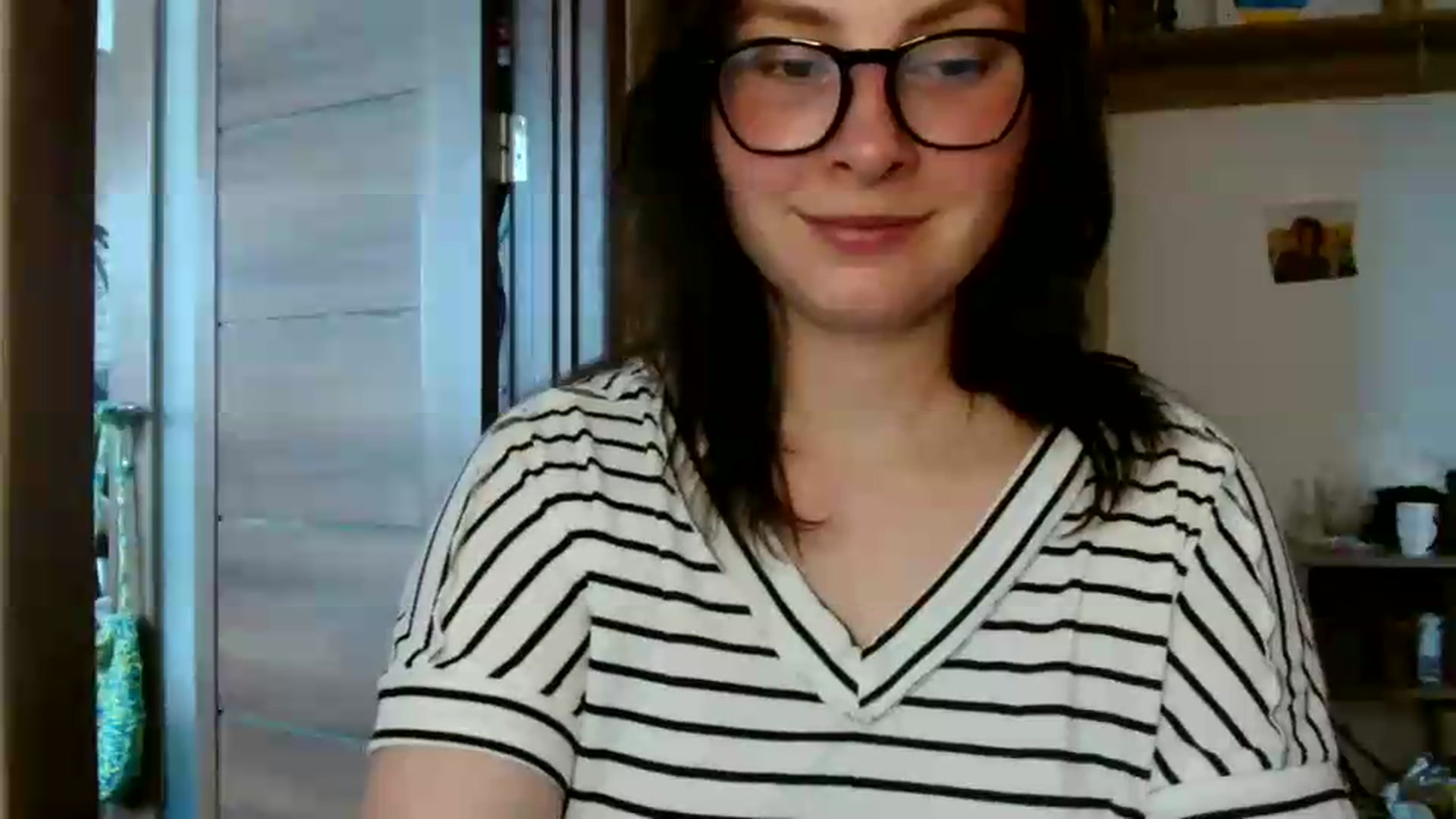 Gallery image thumbnail from MisssLove_is's myfreecams stream on, 06/11/2026, 12:56 image 4 of 20