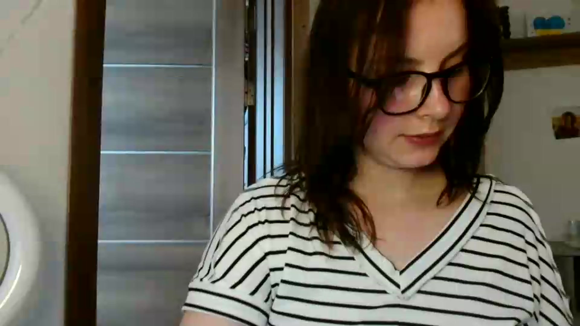 Gallery image thumbnail from MisssLove_is's myfreecams stream on, 06/11/2026, 12:56 image 18 of 20