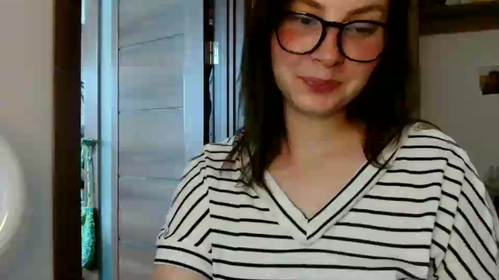 Gallery image thumbnail from MisssLove_is's myfreecams stream on, 06/11/2026, 12:56 image 7 of 20