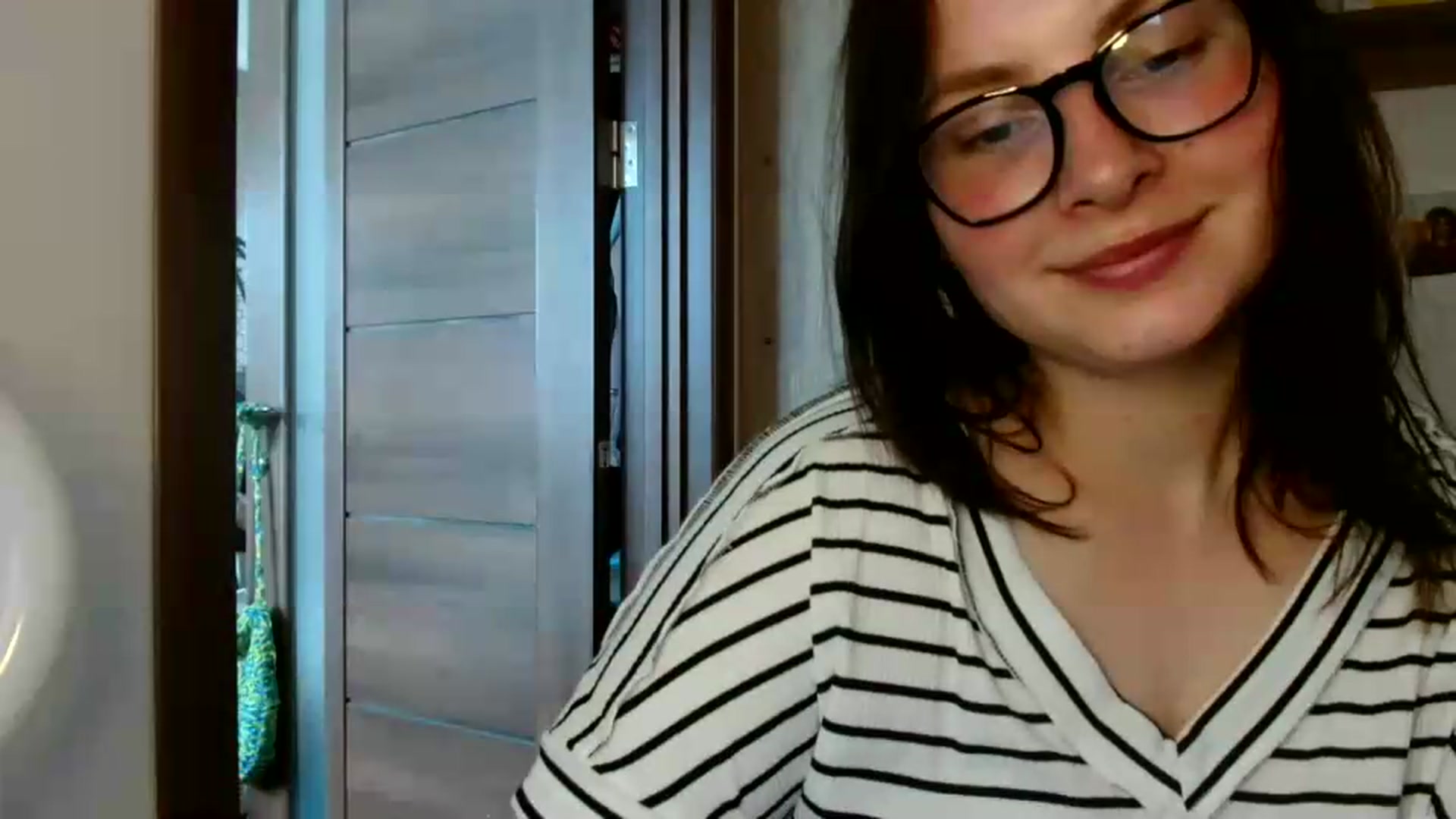 Gallery image thumbnail from MisssLove_is's myfreecams stream on, 06/11/2026, 12:56 image 6 of 20