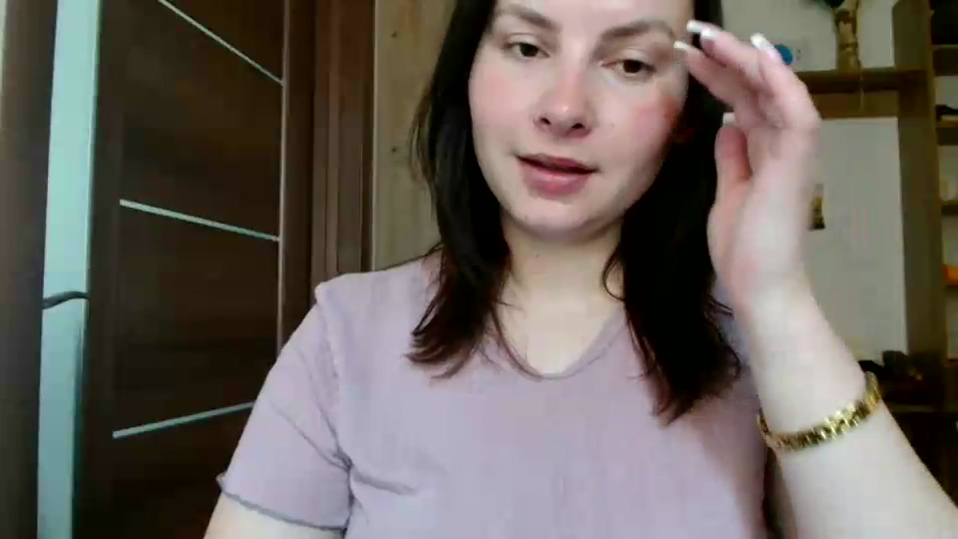 Gallery image thumbnail from MisssLove_is's myfreecams stream on, 06/16/2026, 10:38 image 17 of 20