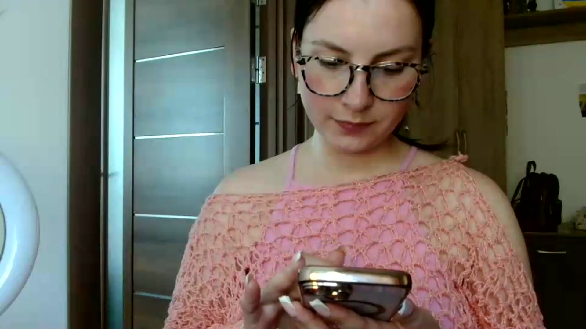 Gallery image thumbnail from MisssLove_is's myfreecams stream on, 06/19/2026, 14:25 image 13 of 20