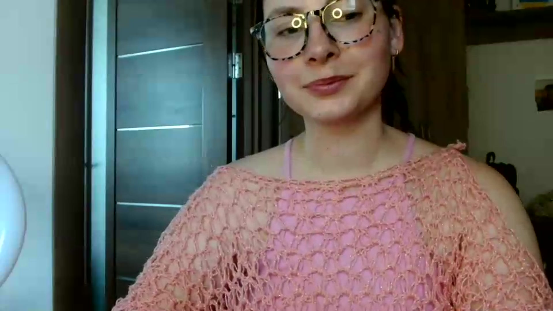 Gallery image thumbnail from MisssLove_is's myfreecams stream on, 06/19/2026, 14:25 image 11 of 20