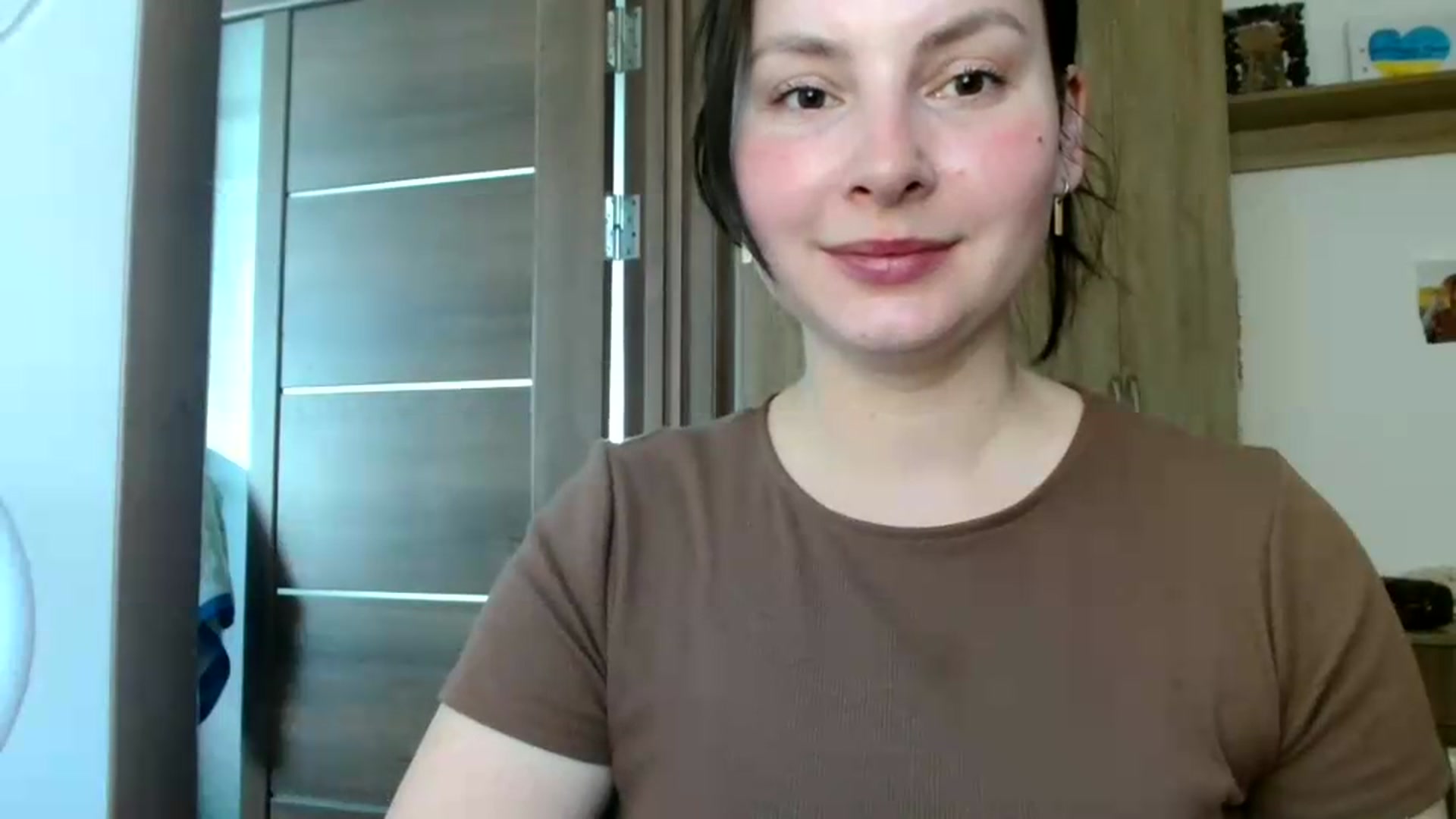 Gallery image thumbnail from MisssLove_is's myfreecams stream on, 06/20/2026, 10:07 image 15 of 20