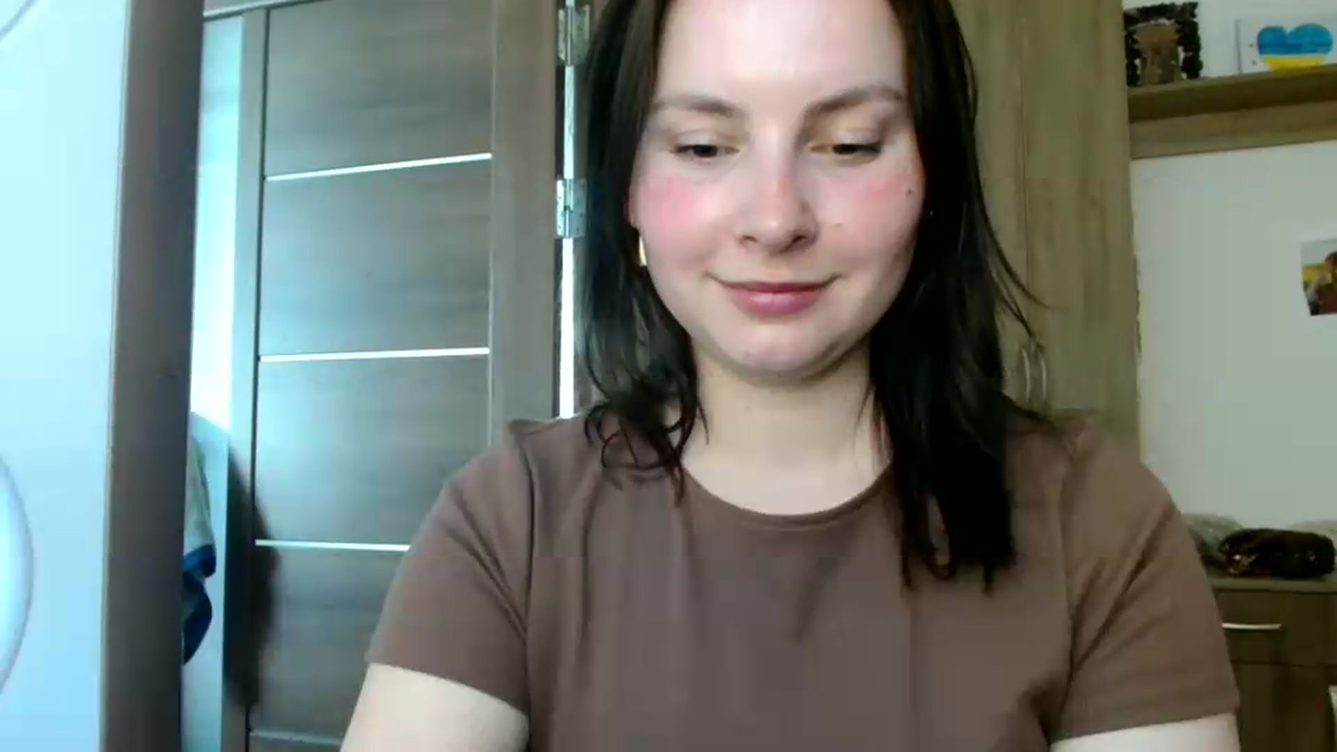 Gallery image thumbnail from MisssLove_is's myfreecams stream on, 06/20/2026, 10:07 image 19 of 20